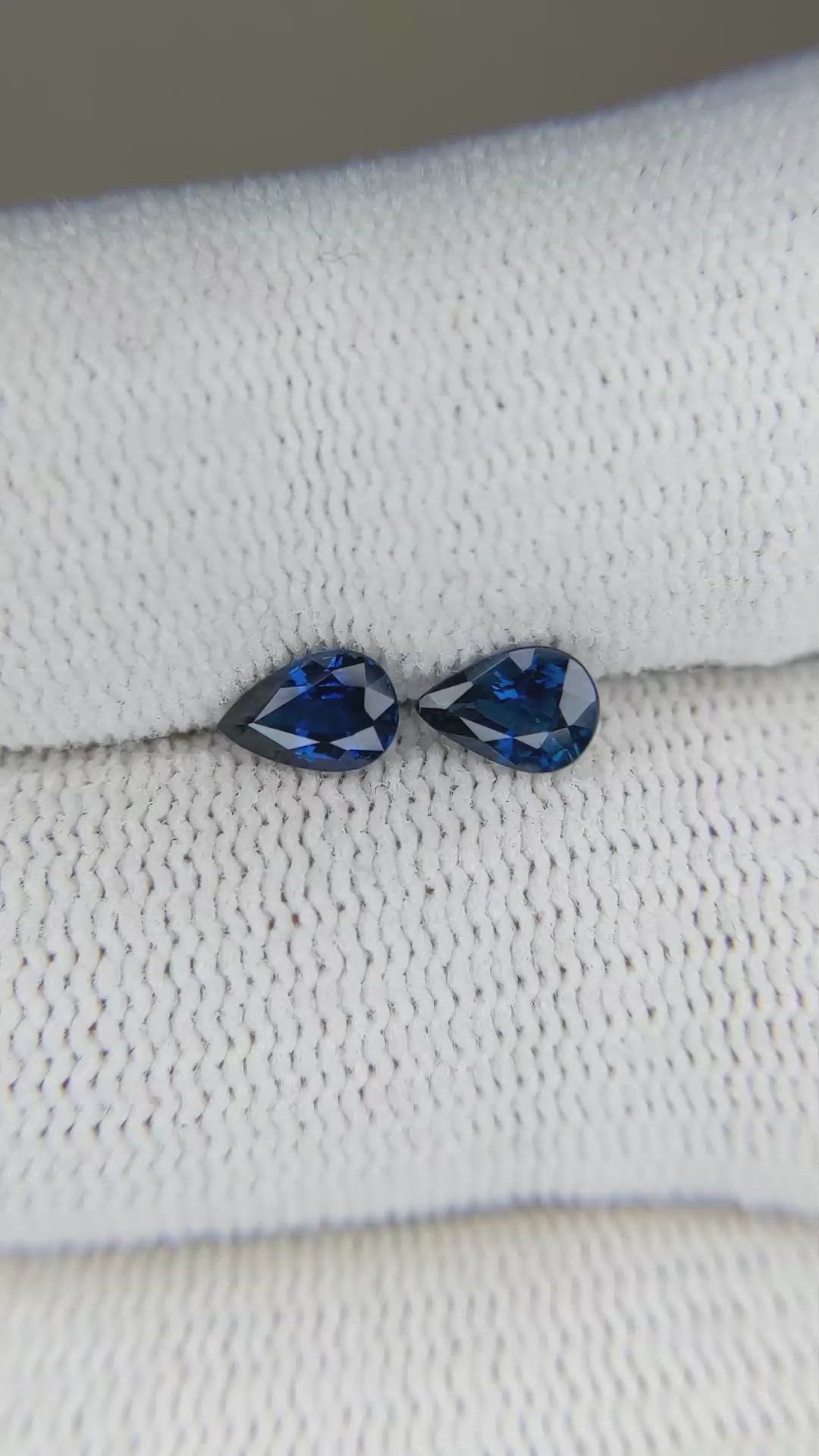 1.00&nbsp;Ct.Tw.Total Carat Weight Blue Sapphire Pair from Madagascar Size Video