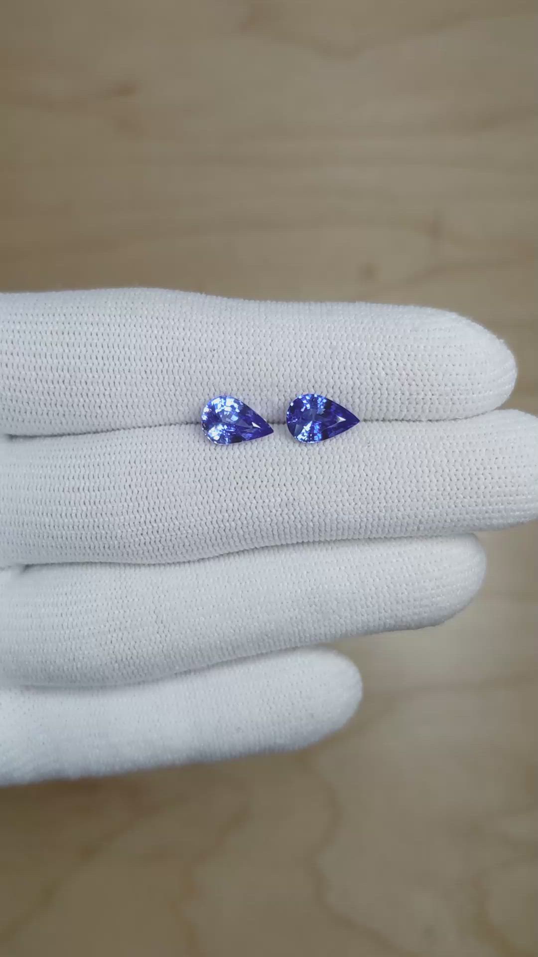 2.82&nbsp;Ct.Tw.Total Carat Weight Blue Sapphire Pair from Ceylon (Sri Lanka) Size Video