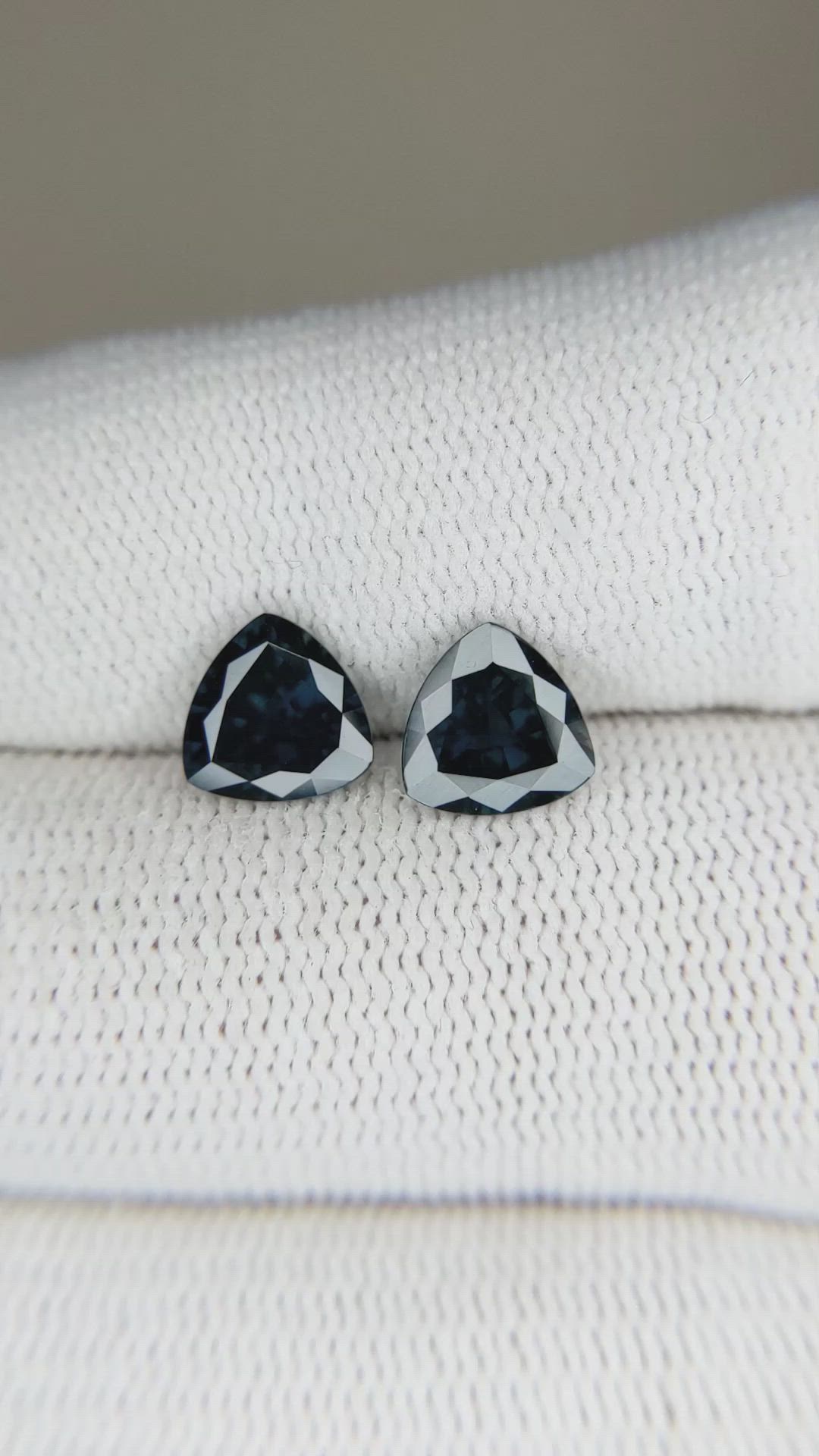 2.58 Ct.Tw.Total Carat Weight Blue Sapphire Pair from Australia Size Video