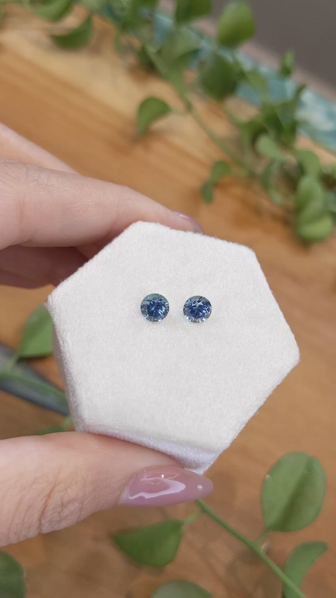 1.64&nbsp;Ct.Tw.Total Carat Weight Blue Sapphire Pair from Montana Size Video