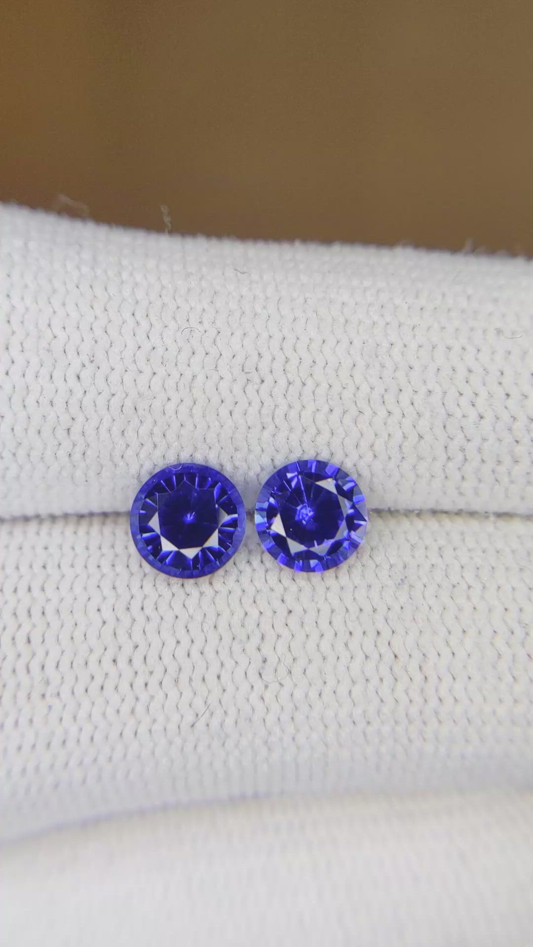 2.08&nbsp;Ct.Tw.Total Carat Weight Blue Sapphire Pair from Ceylon (Sri Lanka) Size Video