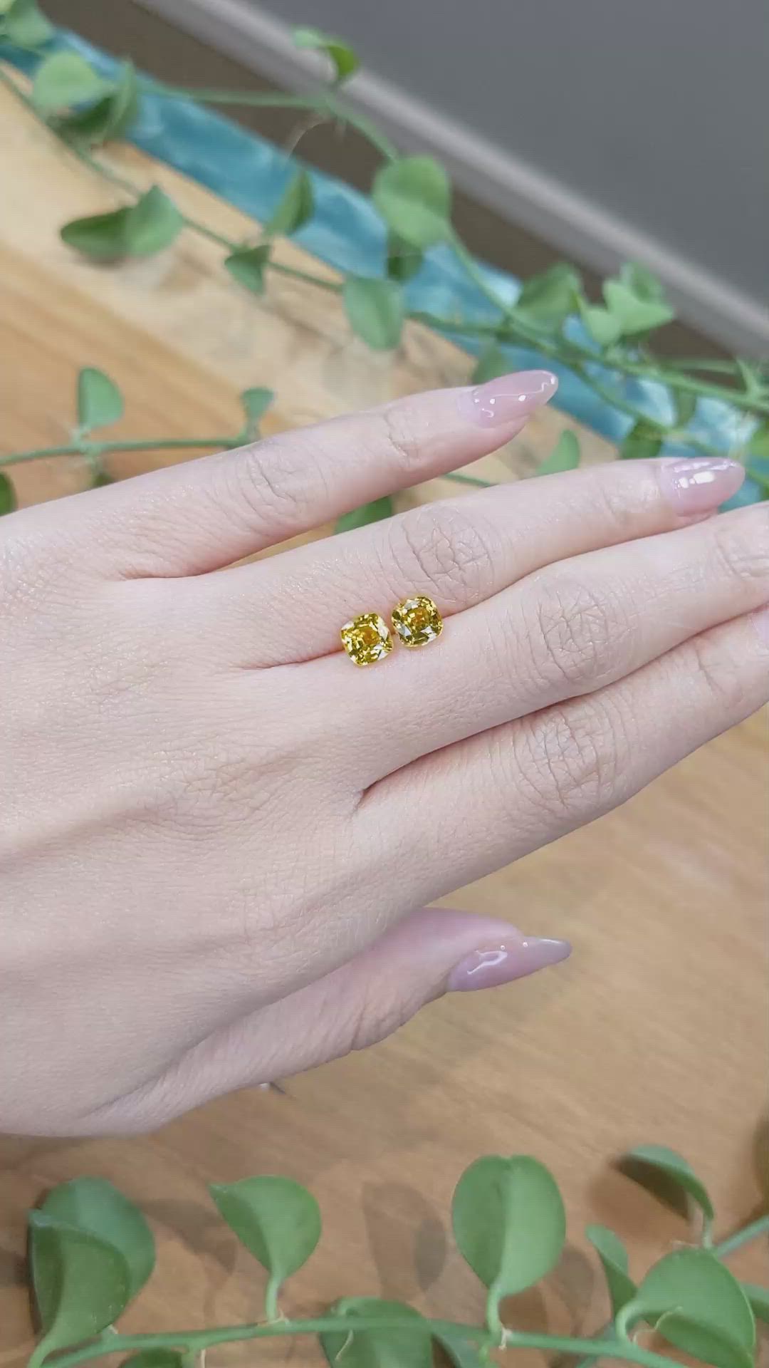 2.20 Ct.Tw.Total Carat Weight Orangish Yellow Sapphire Pair from Ceylon (Sri Lanka) Size Video