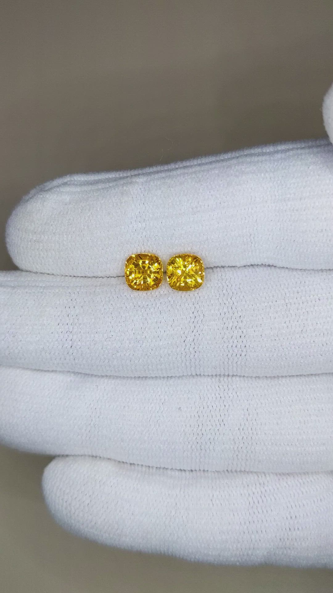 2.89 Ct.Tw.Total Carat Weight Orangish Yellow Sapphire Pair from Ceylon (Sri Lanka) Size Video