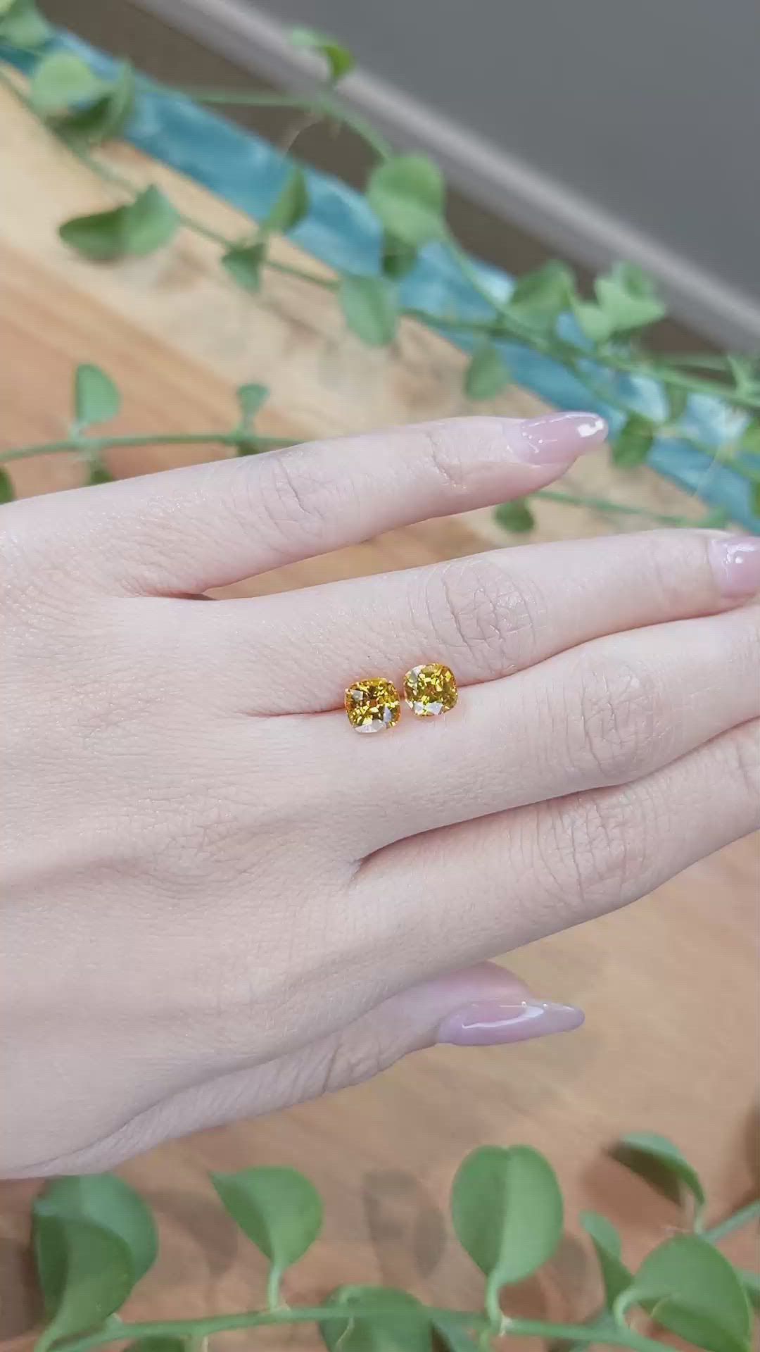 2.89 Ct.Tw.Total Carat Weight Orangish Yellow Sapphire Pair from Ceylon (Sri Lanka) Size Video