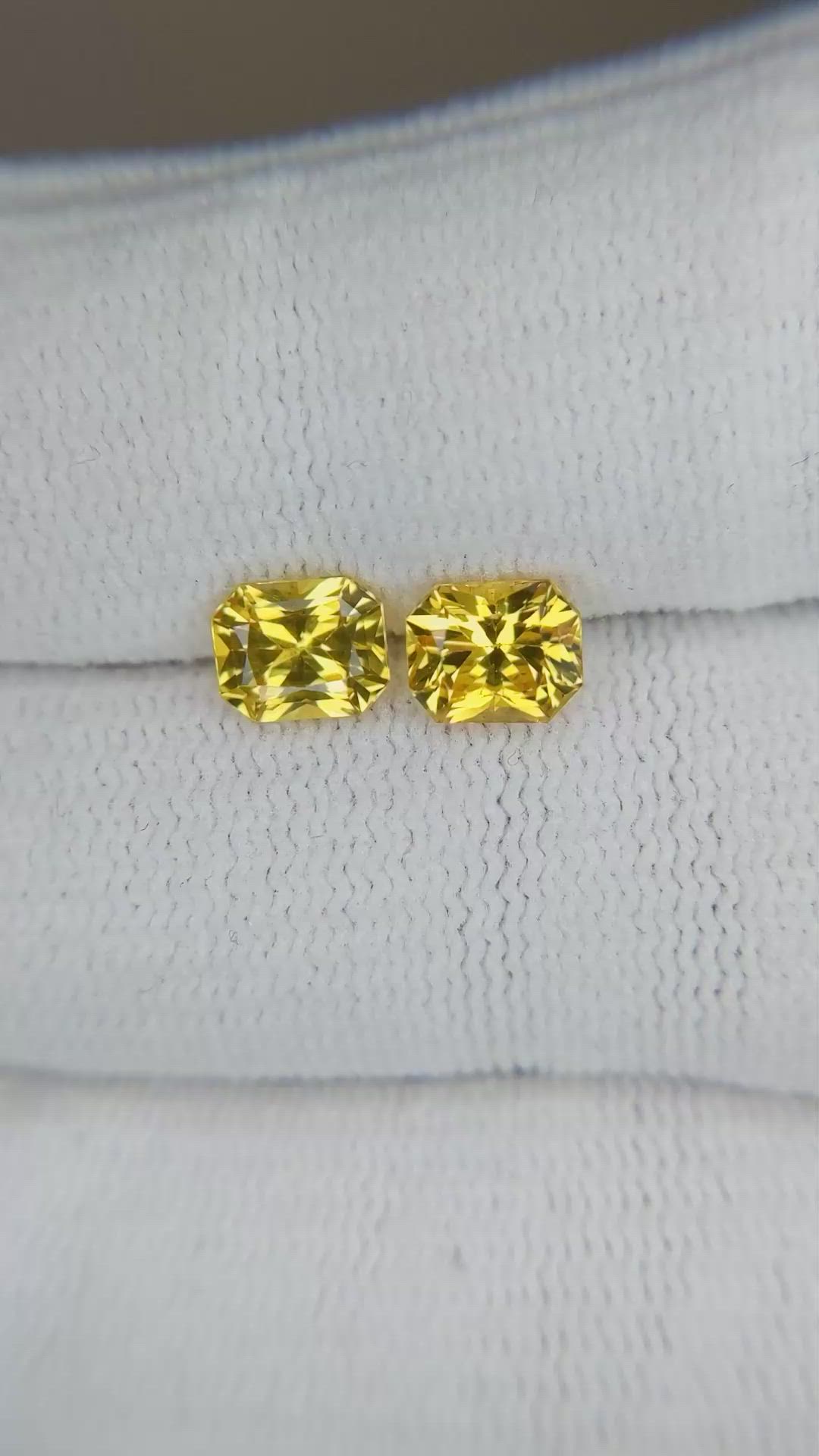 2.15 Ct.Tw.Total Carat Weight Orangish Yellow Sapphire Pair from Ceylon (Sri Lanka) Size Video