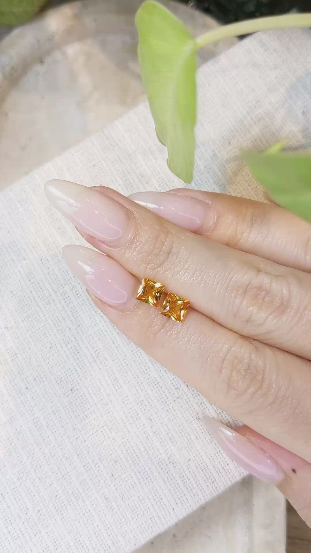 2.00 Ct.Tw.Total Carat Weight Yellowish Orange Sapphire Pair from Ceylon (Sri Lanka) Size Video