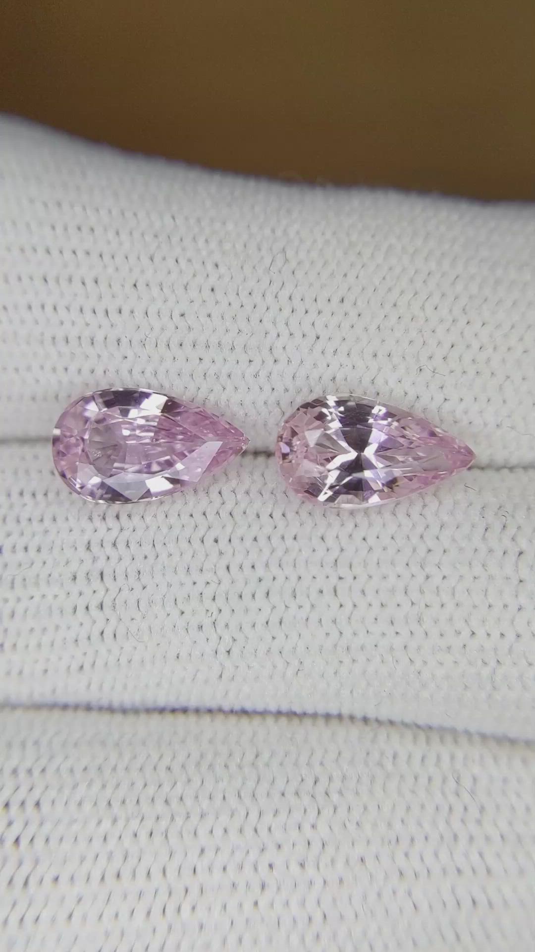 3.82&nbsp;Ct.Tw.Total Carat Weight Pinkish Purple Sapphire Pair from Ceylon (Sri Lanka) Size Video