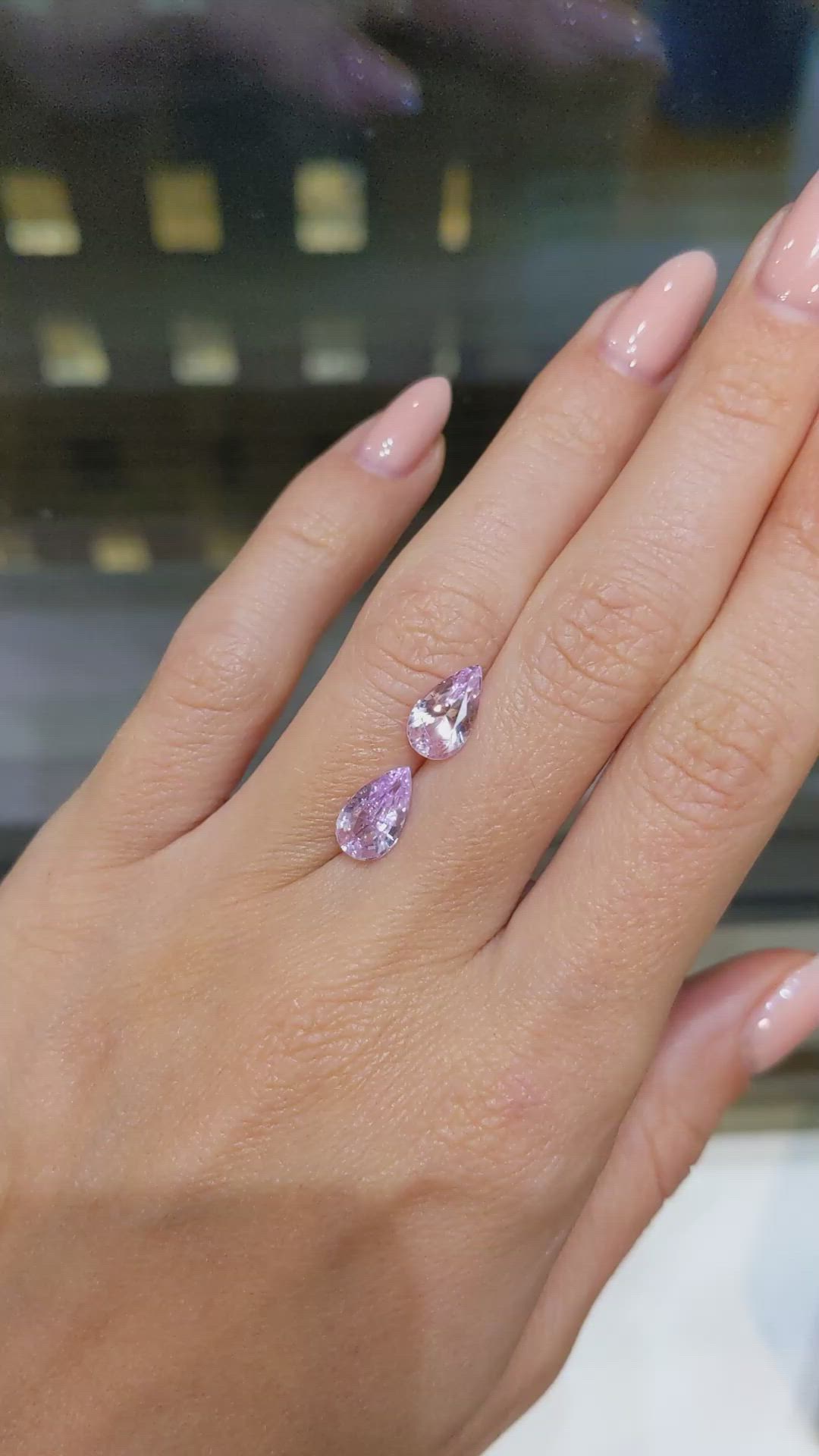 3.82&nbsp;Ct.Tw.Total Carat Weight Pinkish Purple Sapphire Pair from Ceylon (Sri Lanka) Size Video