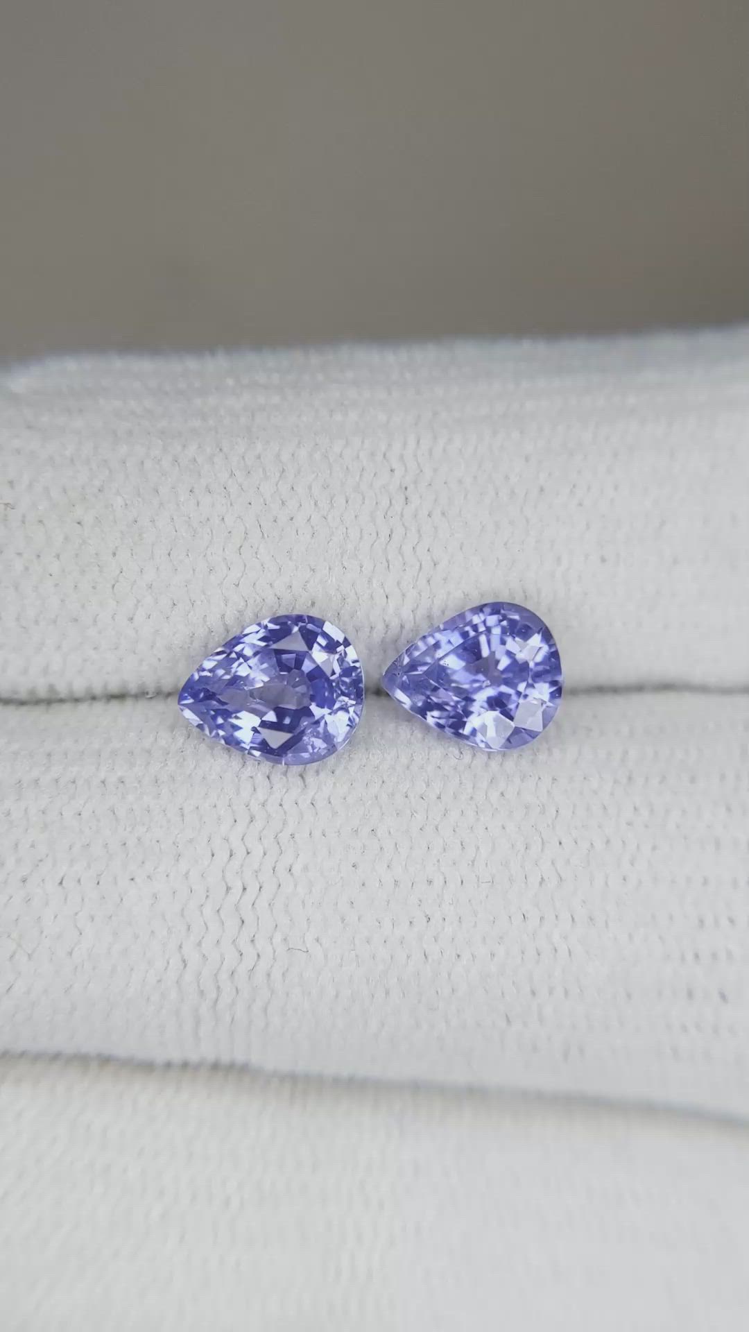 2.29&nbsp;Ct.Tw.Total Carat Weight Blue Sapphire Pair from Ceylon (Sri Lanka) Size Video