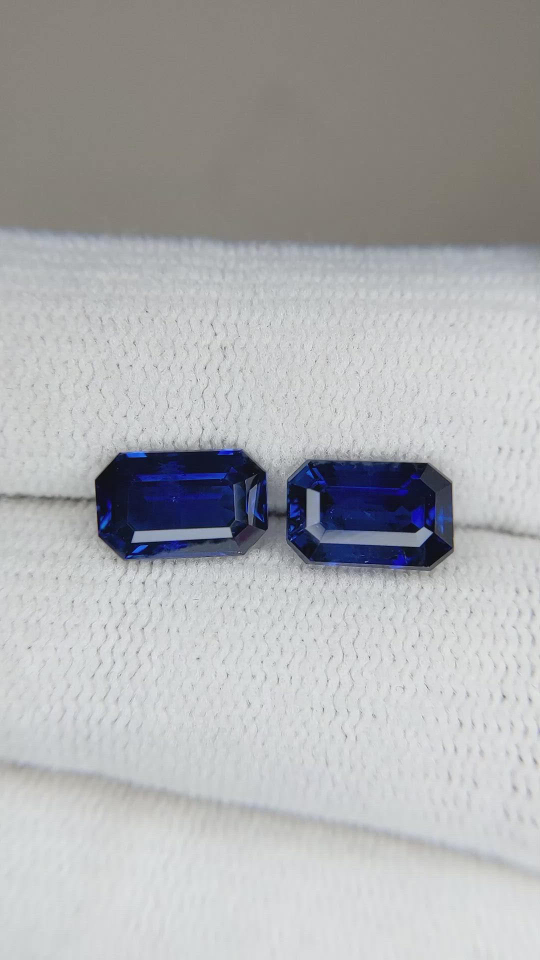 4.07 Ct.Tw.Total Carat Weight Blue Sapphire Pair from Ceylon (Sri Lanka) Size Video