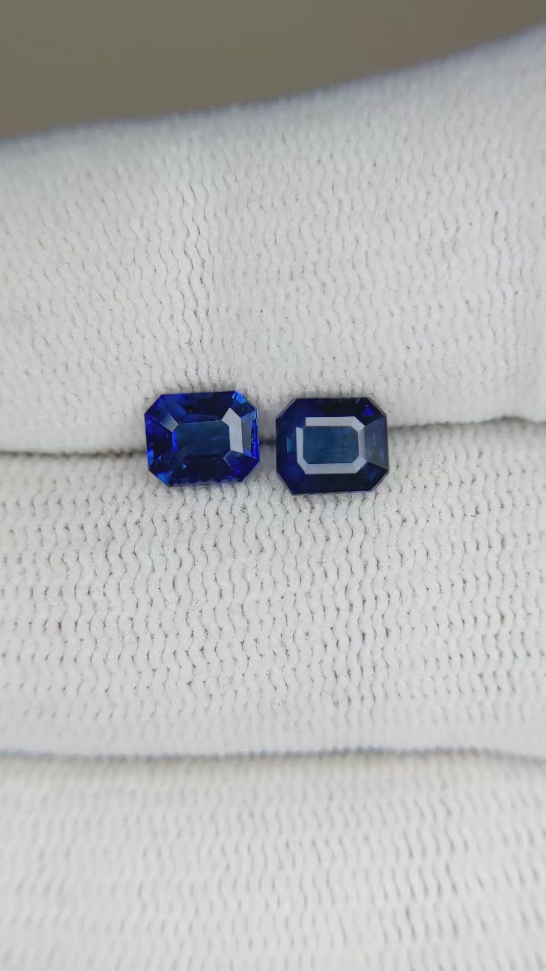 1.80 Ct.Tw.Total Carat Weight Blue Sapphire Pair from Ceylon (Sri Lanka) Size Video