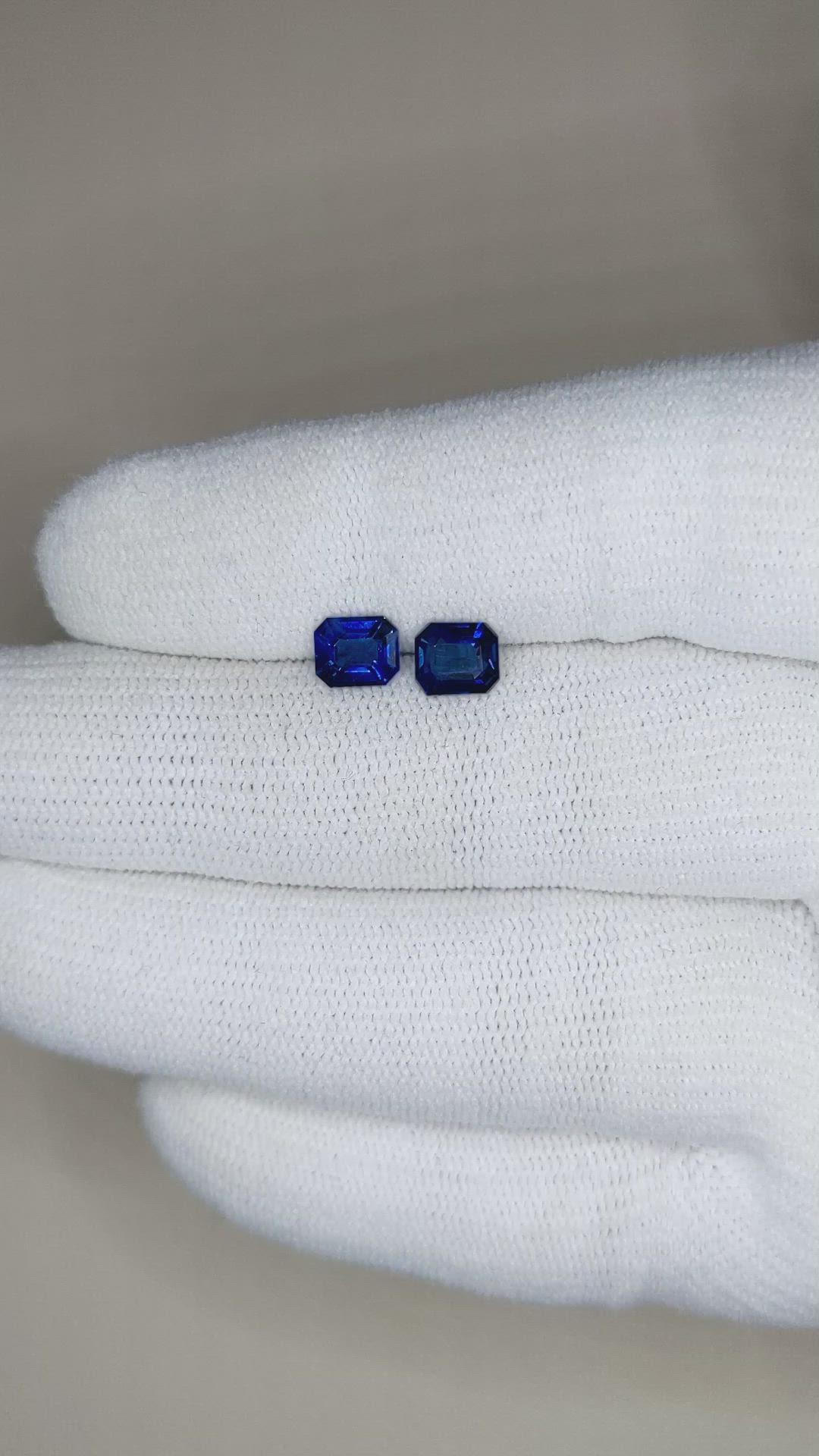 1.80 Ct.Tw.Total Carat Weight Blue Sapphire Pair from Ceylon (Sri Lanka) Size Video