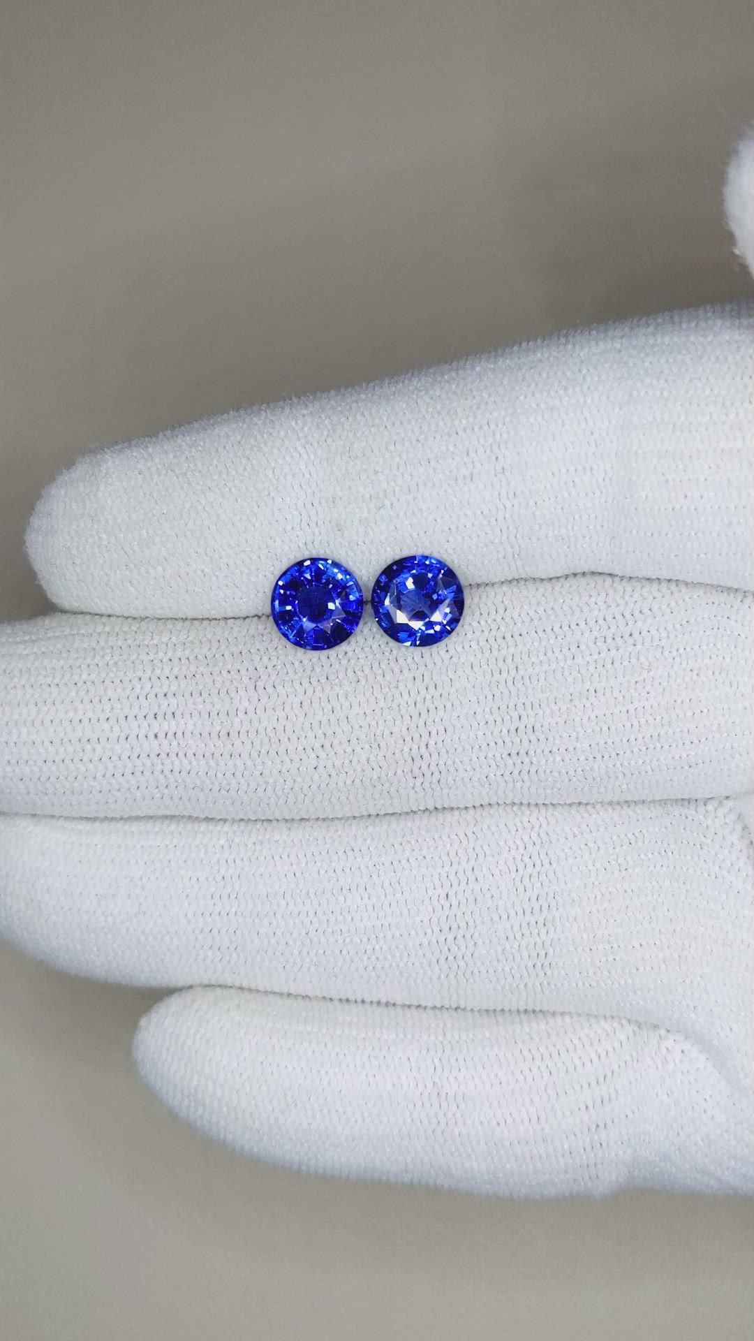 2.87 Ct.Tw.Total Carat Weight Blue Sapphire Pair from Ceylon (Sri Lanka) Size Video