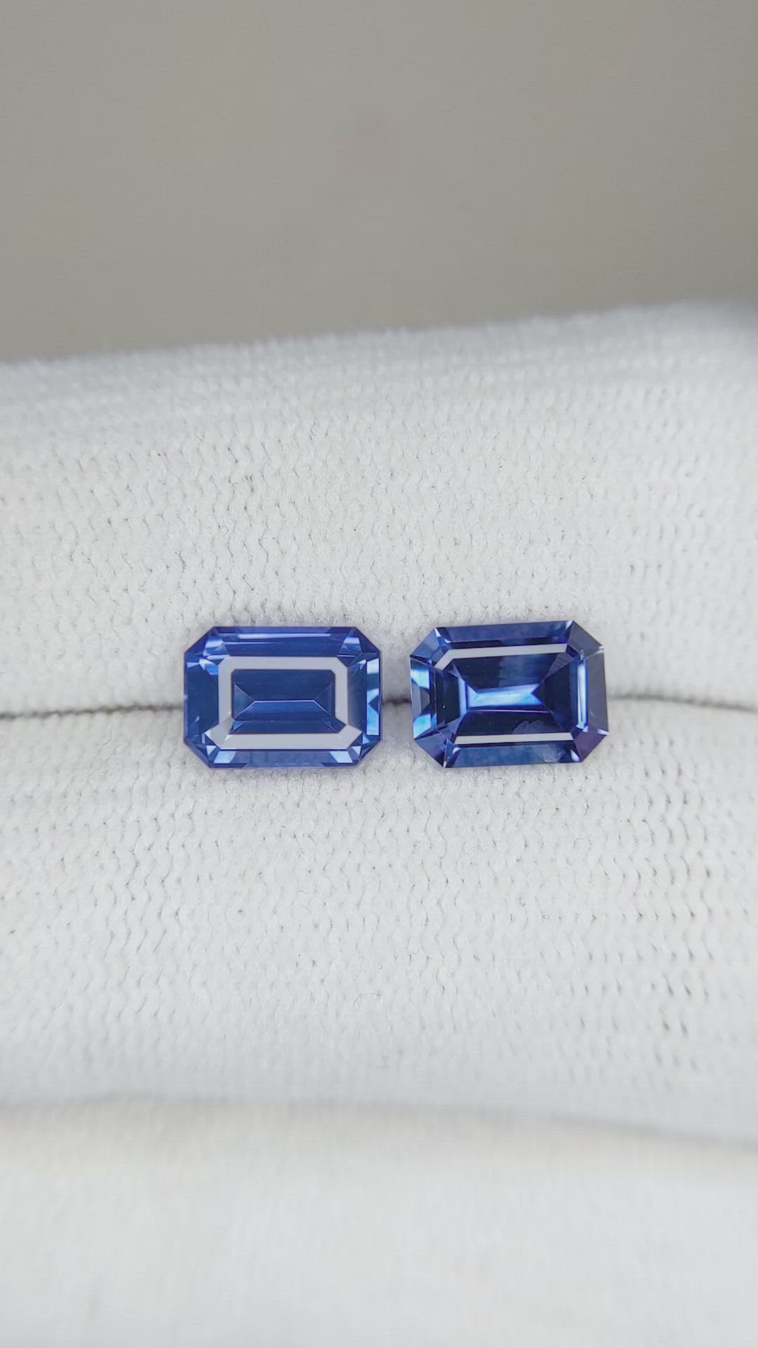 2.98&nbsp;Ct.Tw.Total Carat Weight Blue Sapphire Pair from Ceylon (Sri Lanka) Size Video
