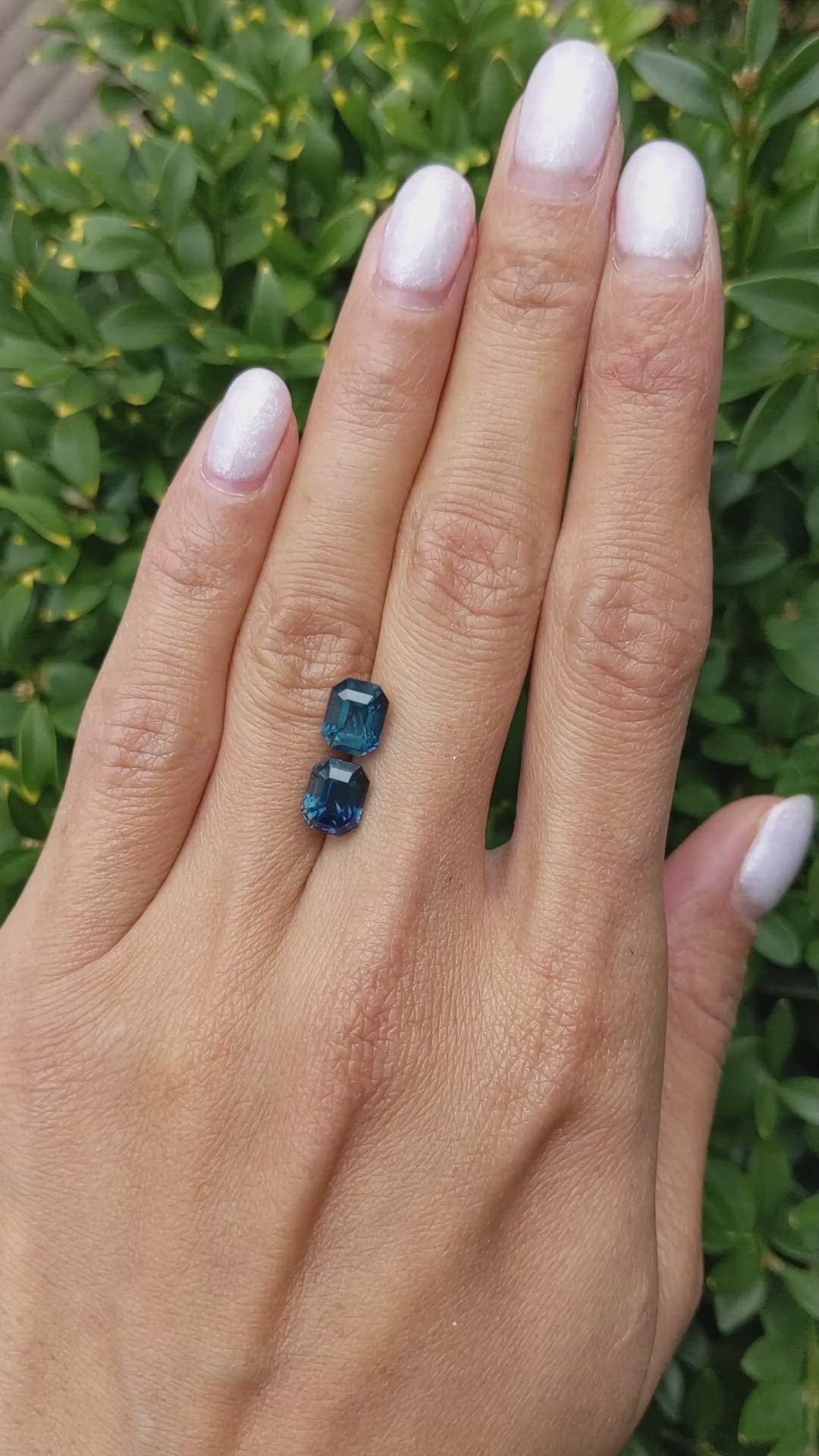 4.96&nbsp;Ct.Tw.Total Carat Weight Bluish Green Sapphire Pair from Ceylon (Sri Lanka) Size Video