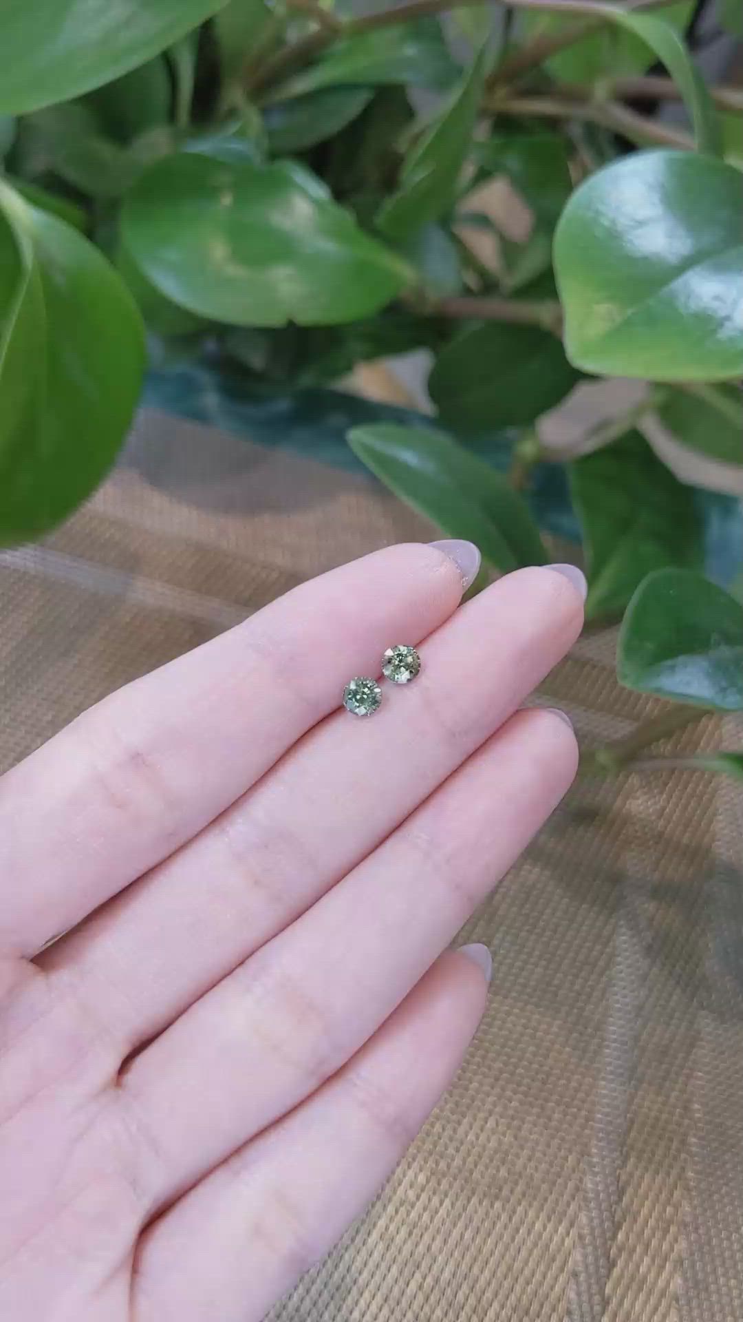 1.07&nbsp;Ct.Tw.Total Carat Weight Yellowish Green Sapphire Pair from Madagascar Size Video