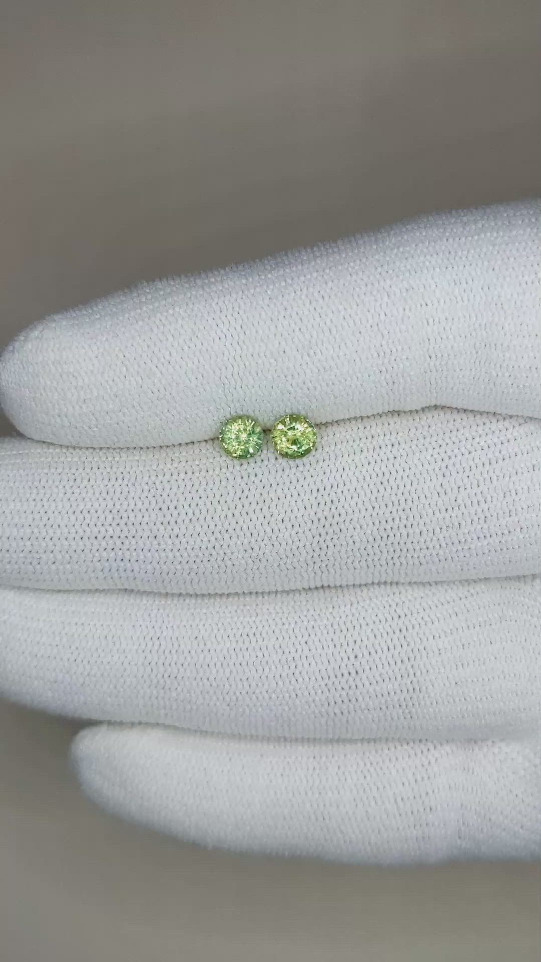 0.97 Ct.Tw.Total Carat Weight Yellowish Green Sapphire Pair from Madagascar Size Video