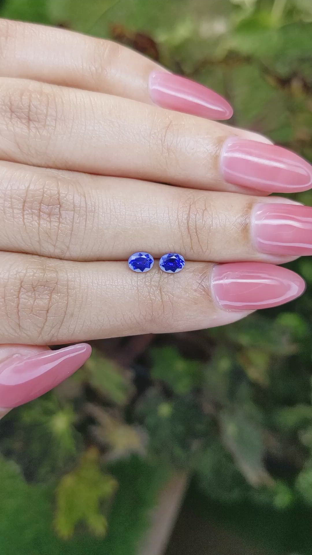 0.68&nbsp;Ct.Tw.Total Carat Weight Blue Sapphire Pair from Ceylon (Sri Lanka) Size Video