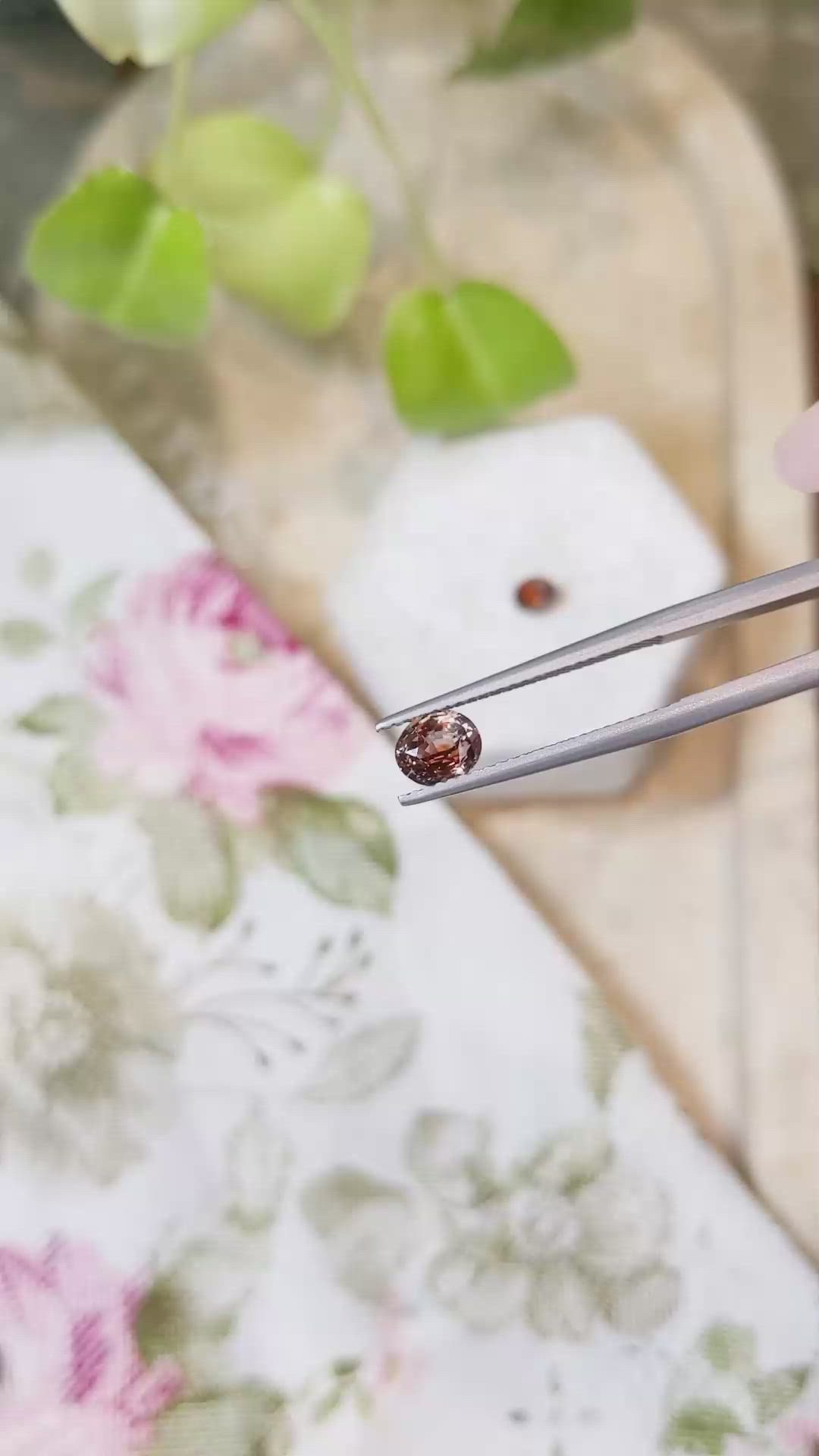 2.12&nbsp;Ct.Tw.Total Carat Weight Bi Color Sapphire Pair from Montana Size Video