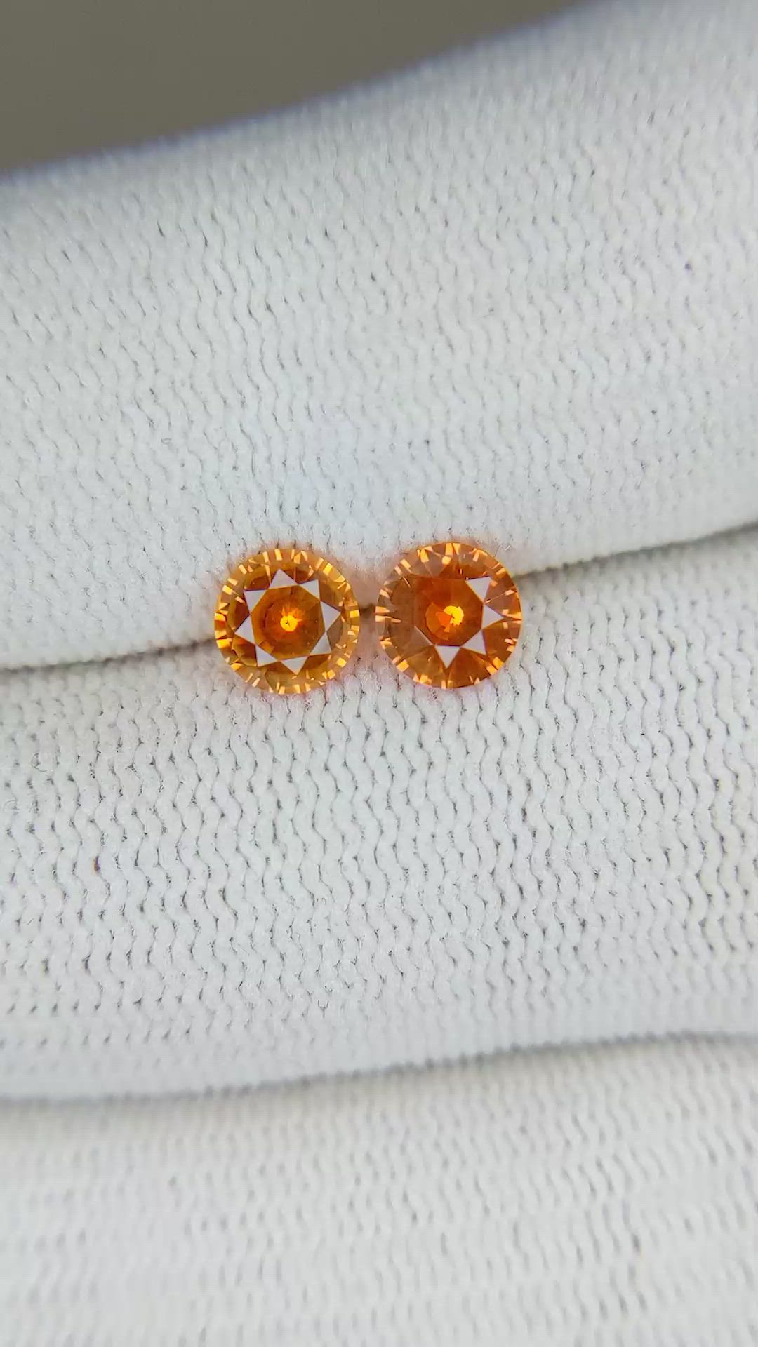 1.21&nbsp;Ct.Tw.Total Carat Weight Orange Sapphire Pair from Montana Size Video