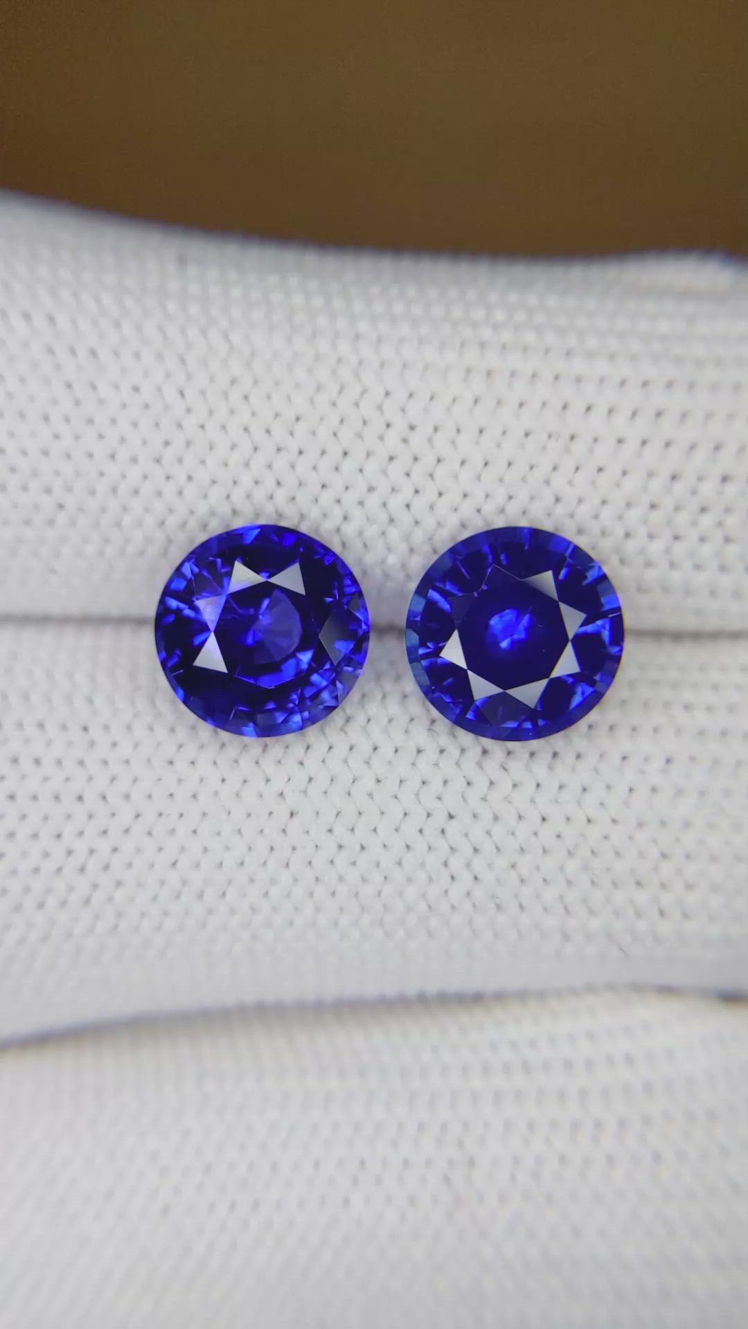 6.09 Ct.Tw.Total Carat Weight Blue Sapphire Pair from Ceylon (Sri Lanka) Size Video
