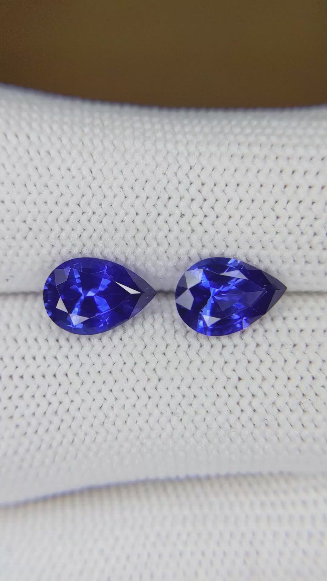 3.18 Ct.Tw.Total Carat Weight Blue Sapphire Pair from Ceylon (Sri Lanka) Size Video