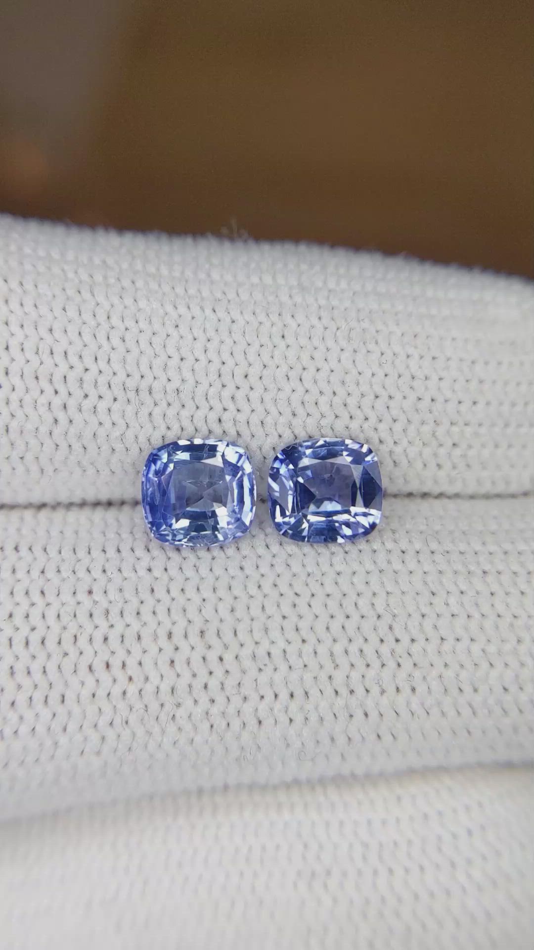2.19&nbsp;Ct.Tw.Total Carat Weight Blue Sapphire Pair from Ceylon (Sri Lanka) Size Video