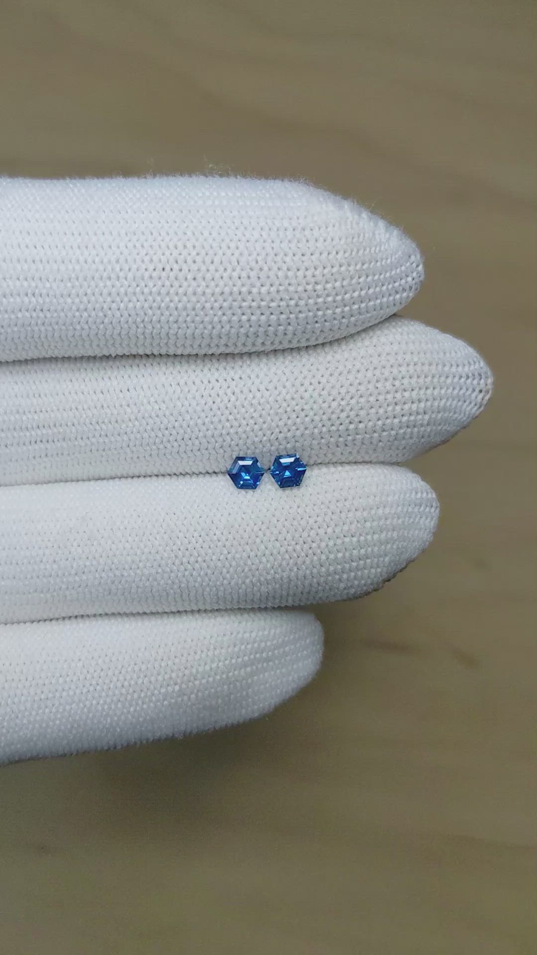 0.69&nbsp;Ct.Tw.Total Carat Weight Blue Sapphire Pair from Africa Size Video