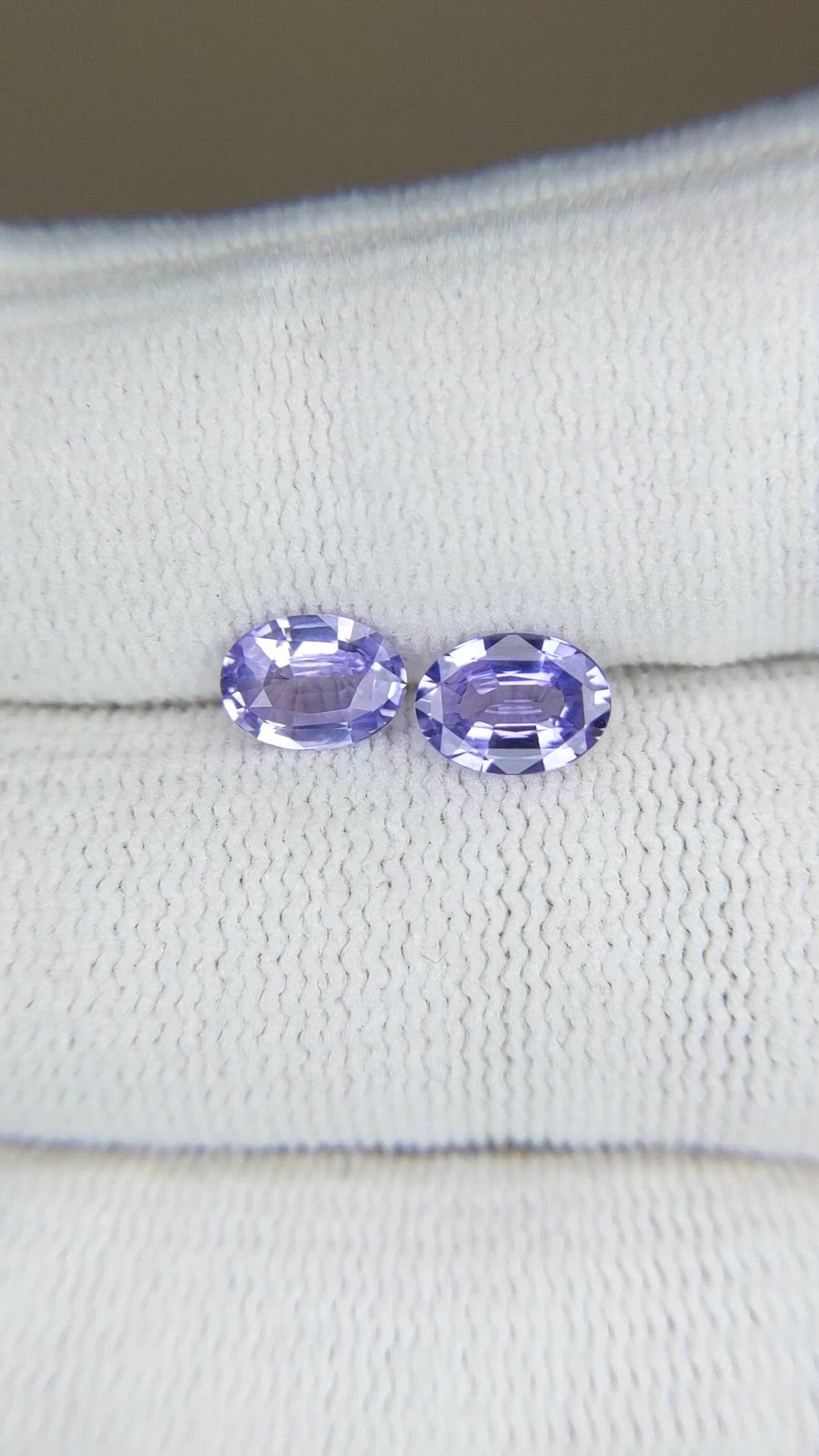 1.43&nbsp;Ct.Tw.Total Carat Weight Bluish Purple Sapphire Pair from Ceylon (Sri Lanka) Size Video