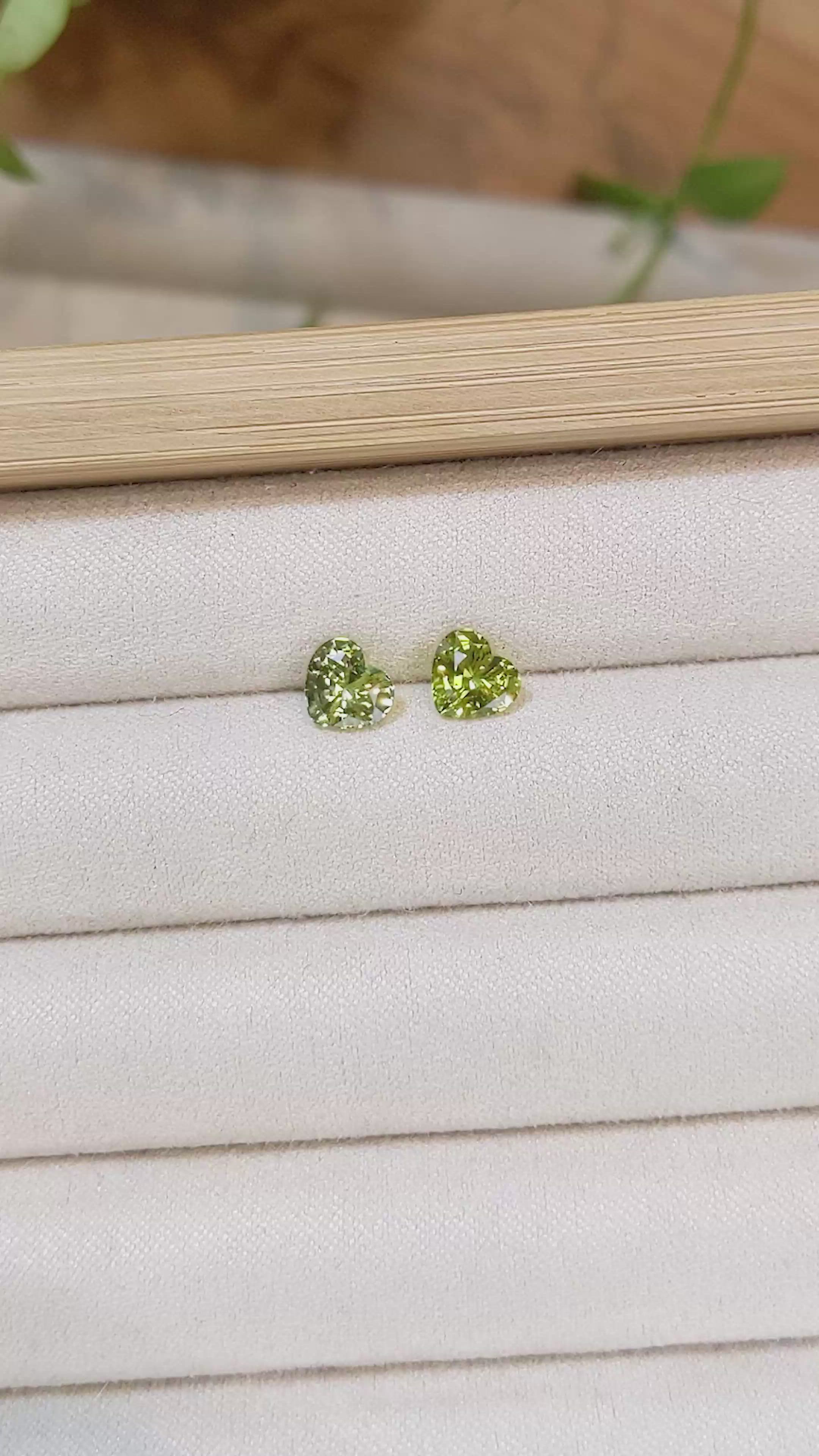 2.24 Ct.Tw.Total Carat Weight Yellowish Green Sapphire Pair from Ceylon (Sri Lanka) Size Video