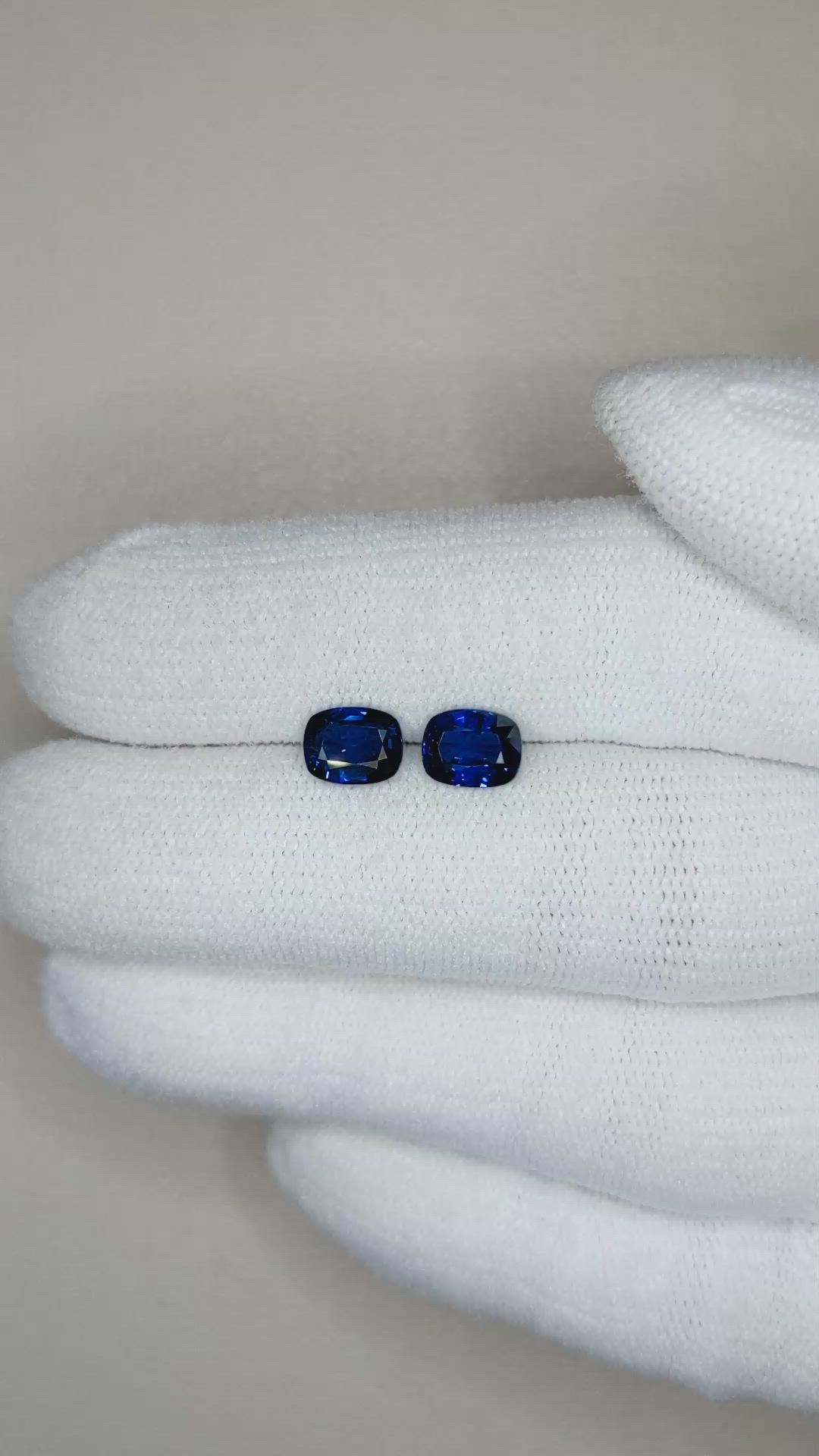 1.90 Ct.Tw.Total Carat Weight Blue Sapphire Pair from Ceylon (Sri Lanka) Size Video