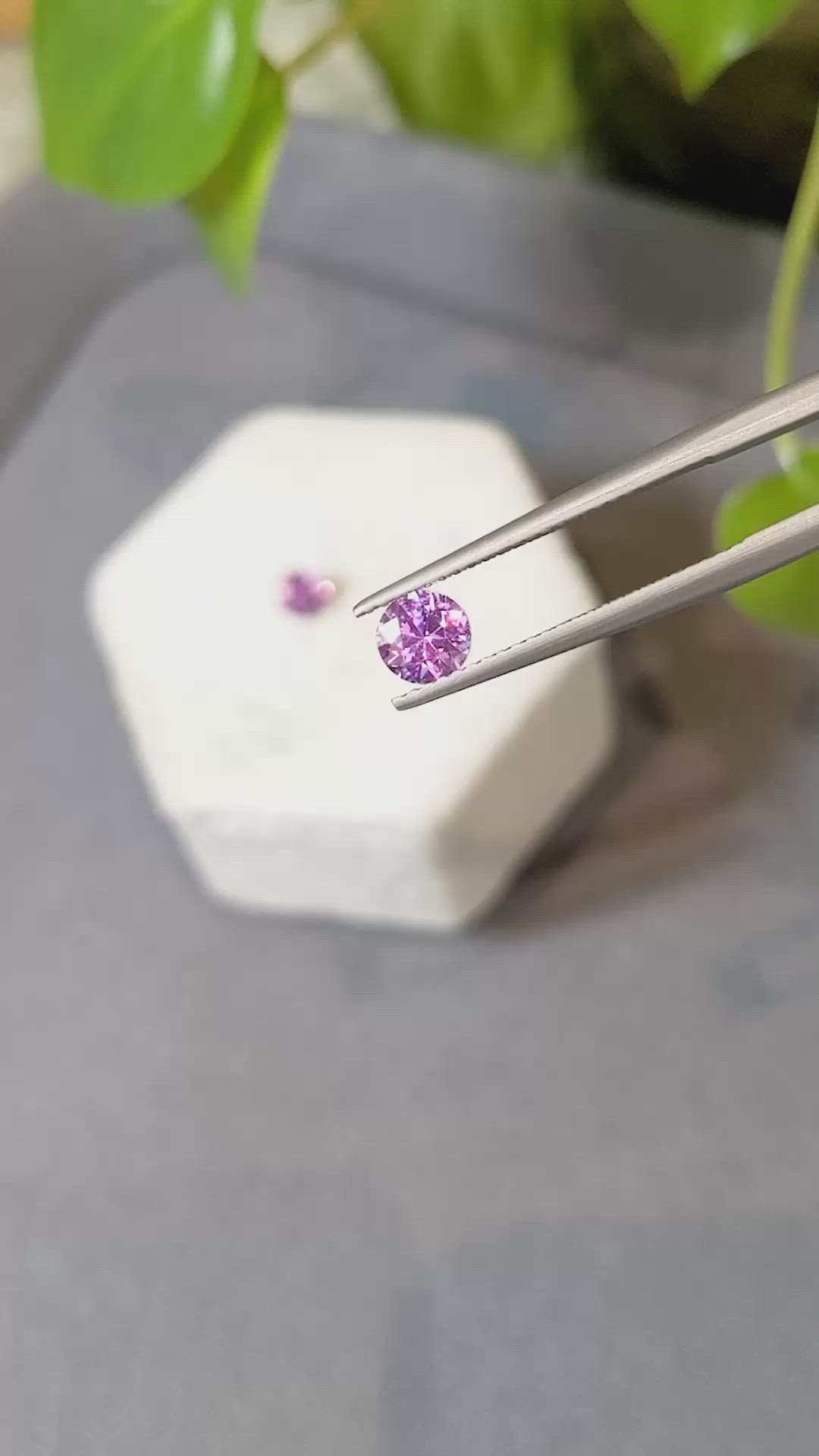 1.12&nbsp;Ct.Tw.Total Carat Weight Pink Sapphire Pair from Ceylon (Sri Lanka) Size Video