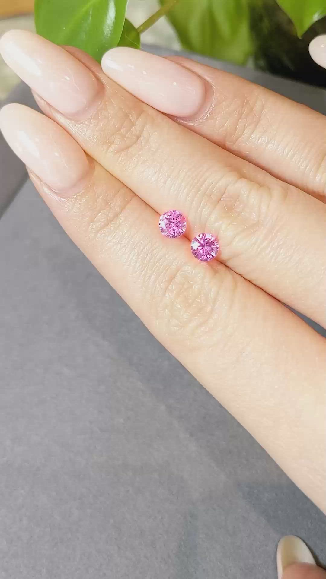 1.12&nbsp;Ct.Tw.Total Carat Weight Pink Sapphire Pair from Ceylon (Sri Lanka) Size Video