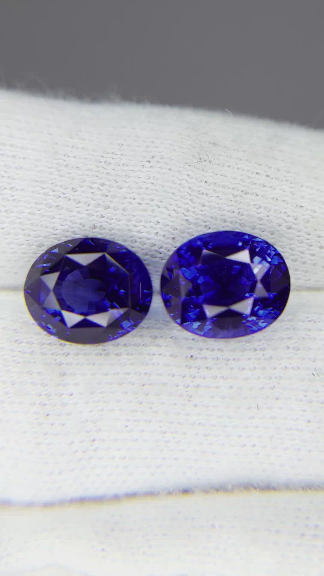 9.41 Ct.Tw.Total Carat Weight Blue Sapphire Pair from Ceylon (Sri Lanka) Size Video
