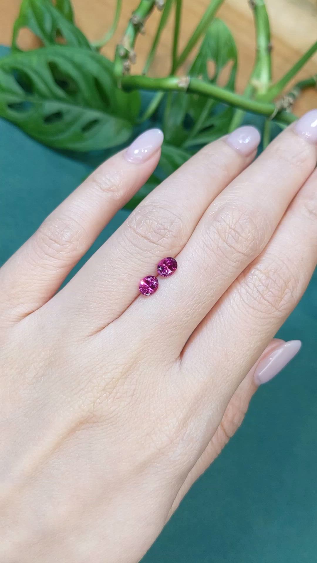 1.16 Ct.Tw.Total Carat Weight Pinkish Purple Sapphire Pair from Ceylon (Sri Lanka) Size Video