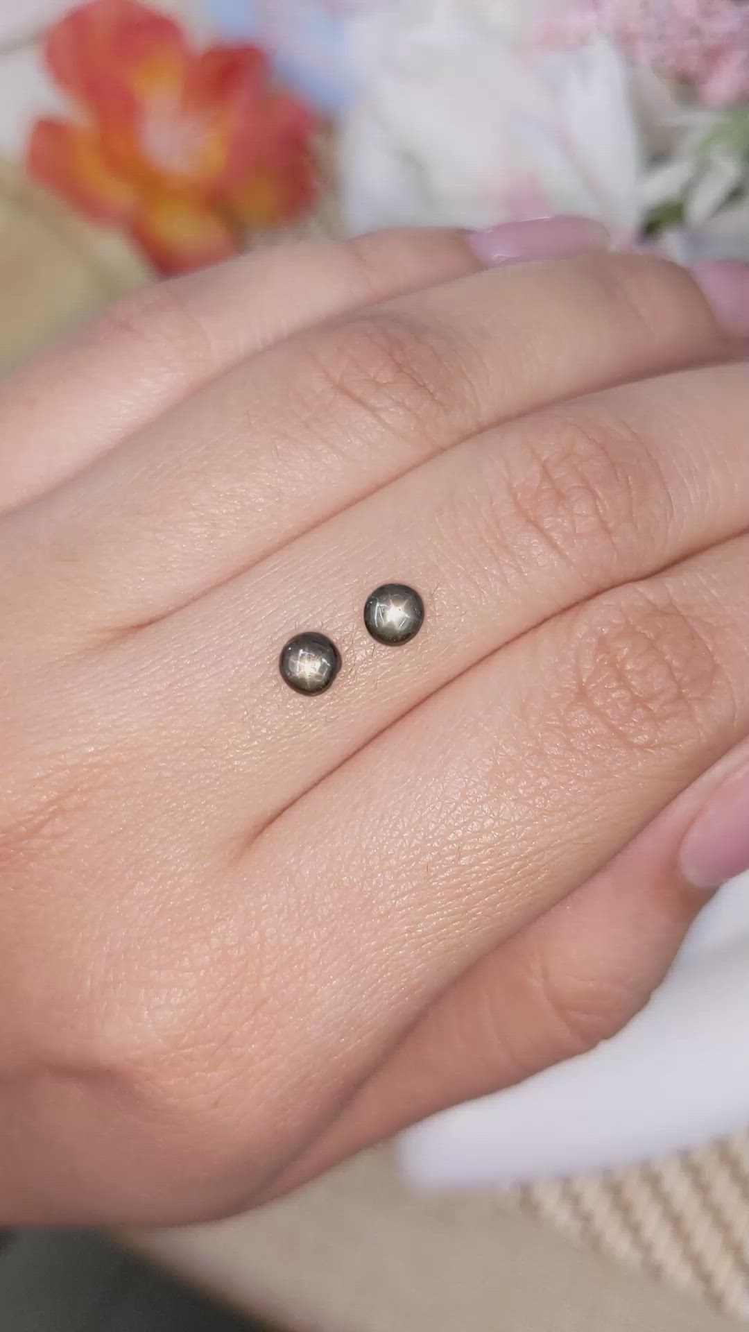 1.06&nbsp;Ct.Tw.Total Carat Weight Black Star Sapphire Pair from Ceylon (Sri Lanka) Size Video