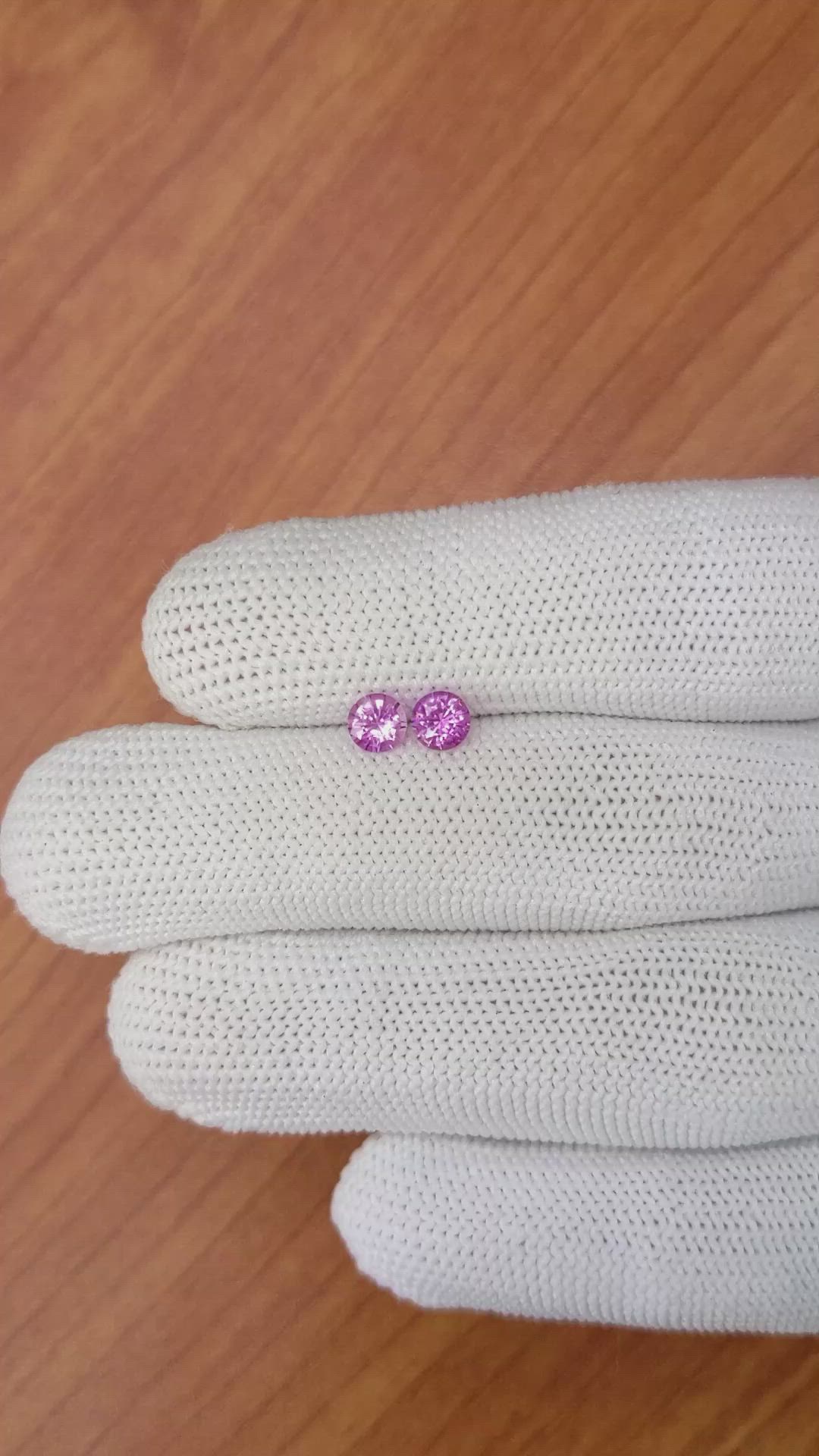 0.91 Ct.Tw.Total Carat Weight Purplish Pink Sapphire Pair from Ceylon (Sri Lanka) Size Video