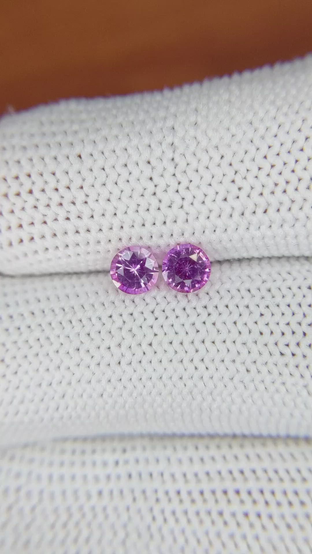 0.91 Ct.Tw.Total Carat Weight Purplish Pink Sapphire Pair from Ceylon (Sri Lanka) Size Video