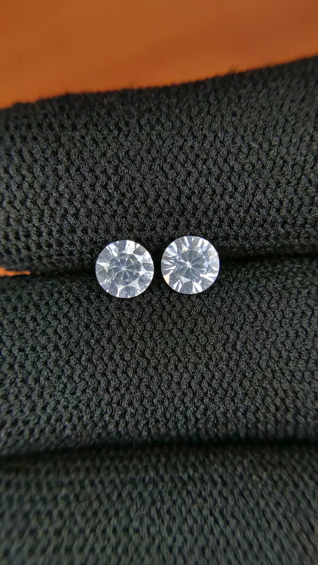 1.15 Ct.Tw.Total Carat Weight White Sapphire Pair from Ceylon (Sri Lanka) Size Video