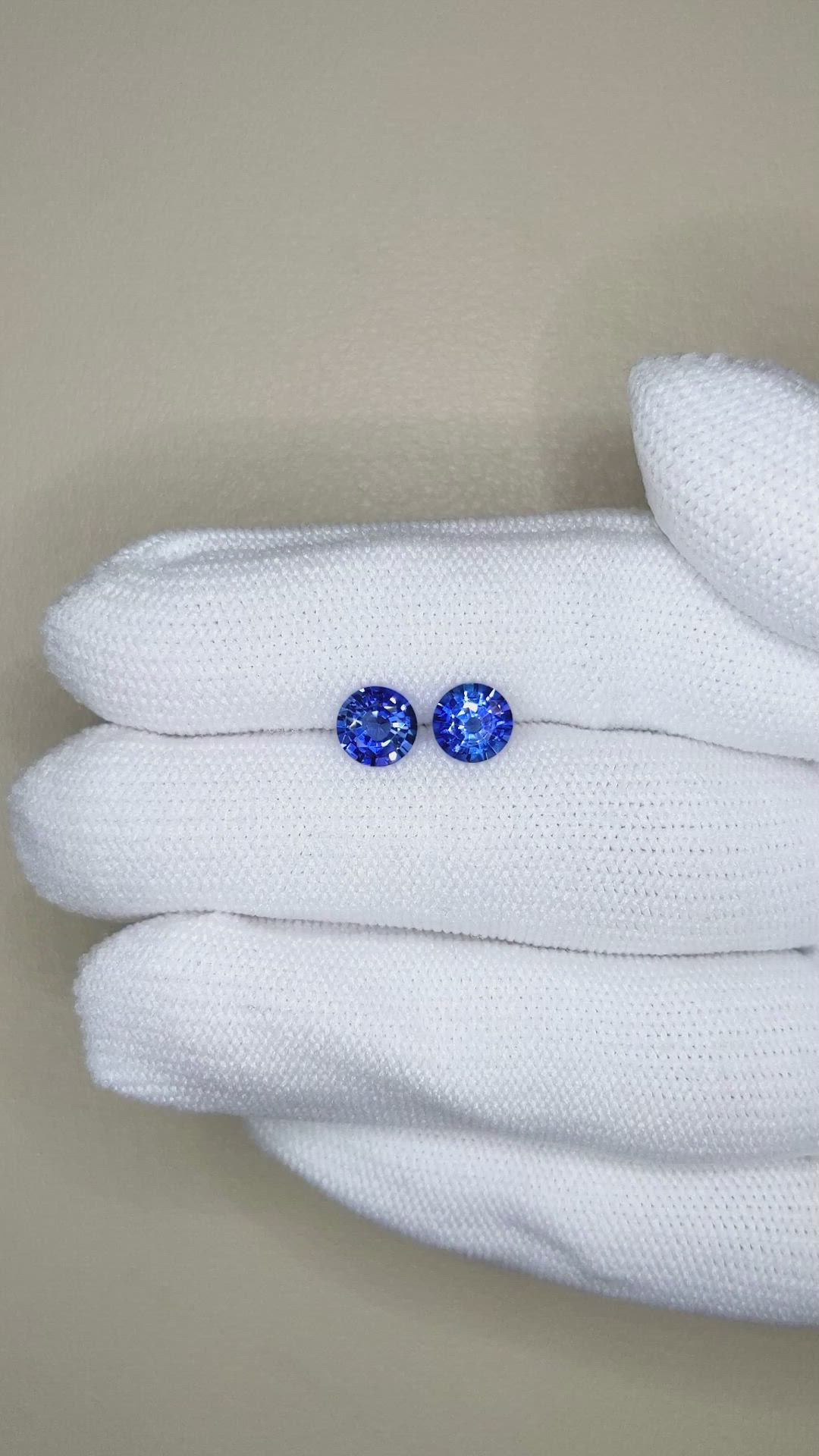 2.04 Ct.Tw.Total Carat Weight Blue Sapphire Pair from Ceylon (Sri Lanka) Size Video