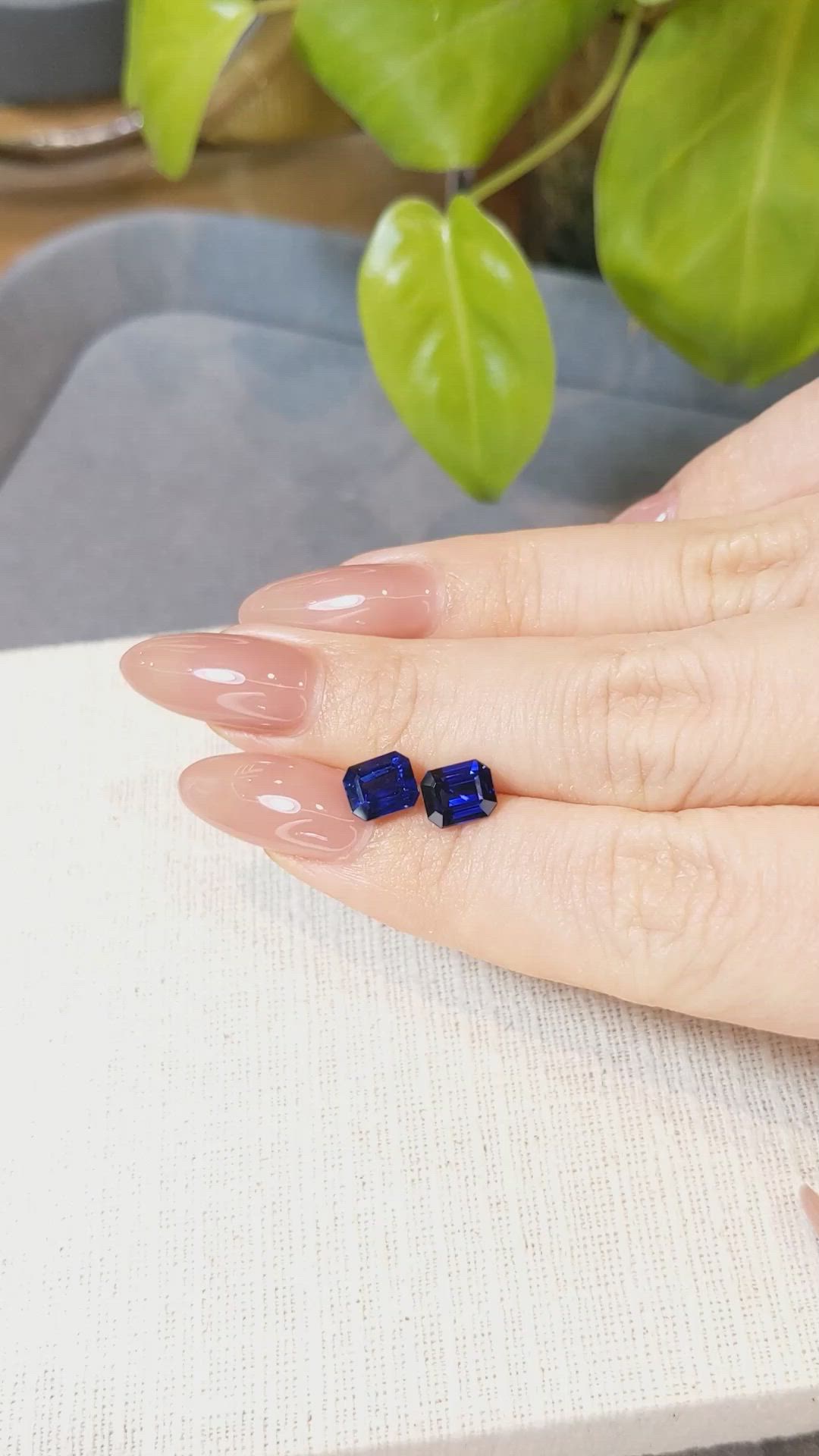3.26 Ct.Tw.Total Carat Weight Blue Sapphire Pair from Ceylon (Sri Lanka) Size Video