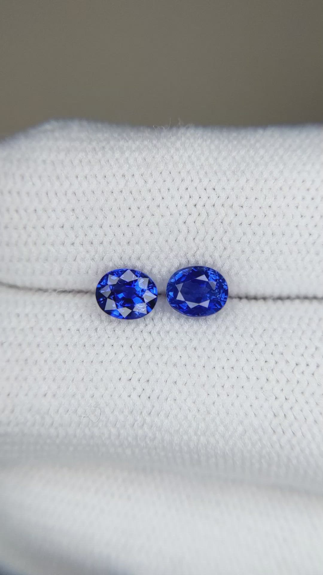1.35 Ct.Tw.Total Carat Weight Blue Sapphire Pair from Ceylon (Sri Lanka) Size Video