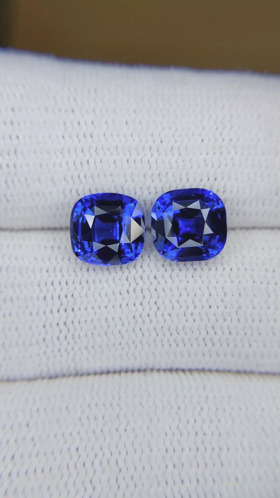 5.53 Ct.Tw.Total Carat Weight Blue Sapphire Pair from Madagascar Size Video