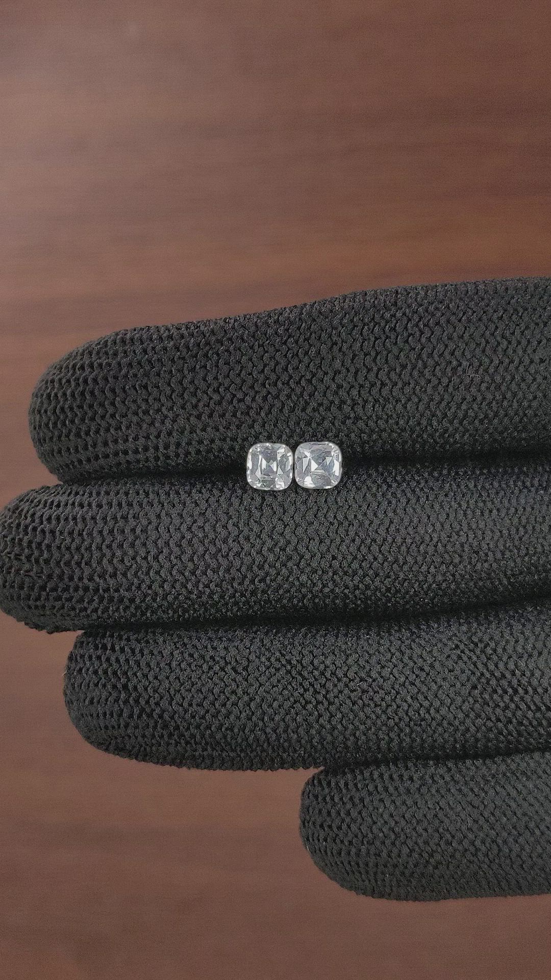 1.60&nbsp;Ct.Tw.Total Carat Weight White Sapphire Pair from Ceylon (Sri Lanka) Size Video