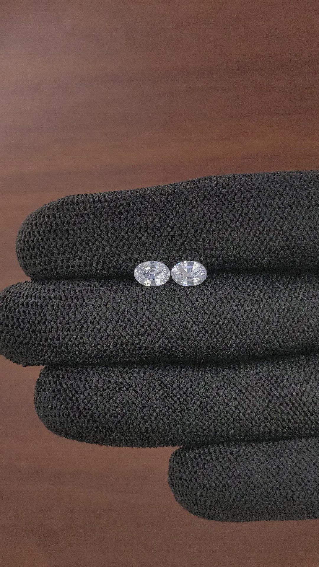 1.50&nbsp;Ct.Tw.Total Carat Weight White Sapphire Pair from Ceylon (Sri Lanka) Size Video