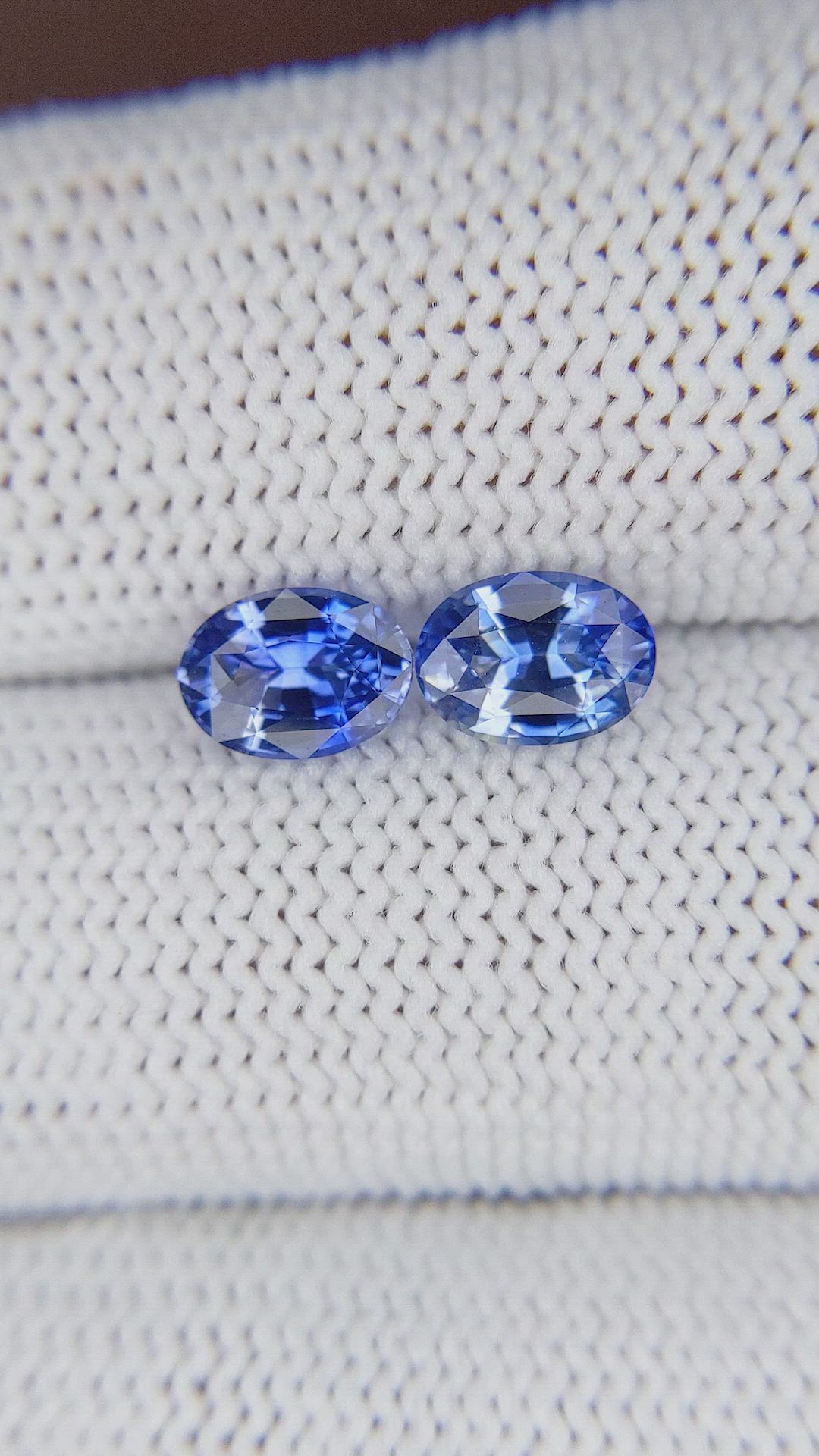 2.04 Ct.Tw.Total Carat Weight Blue Sapphire Pair from Ceylon (Sri Lanka) Size Video