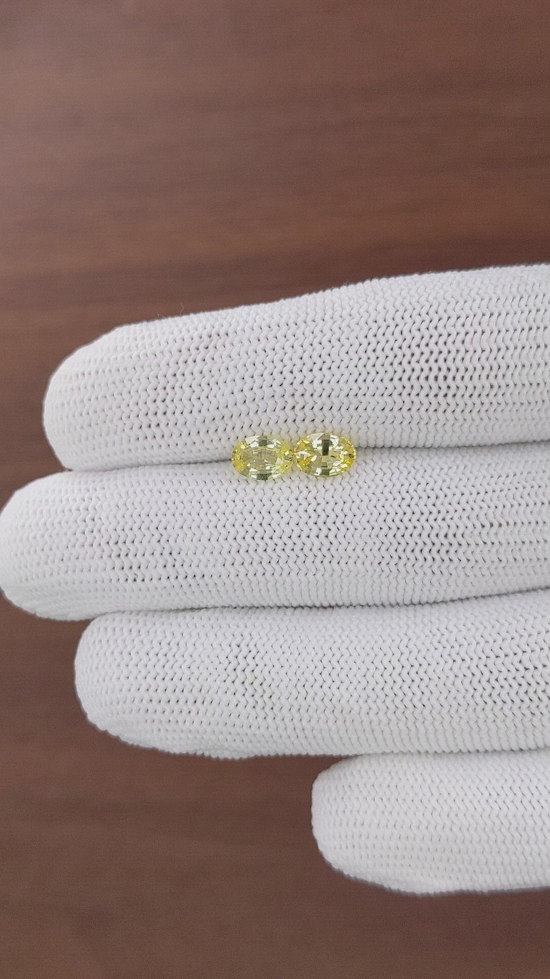 1.60 Ct.Tw.Total Carat Weight Yellow Sapphire Pair from Ceylon (Sri Lanka) Size Video
