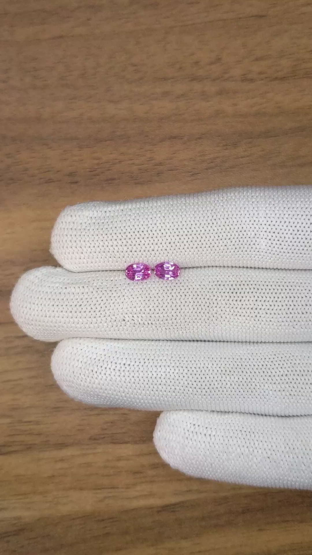 0.92 Ct.Tw.Total Carat Weight Purplish Pink Sapphire Pair from Ceylon (Sri Lanka) Size Video