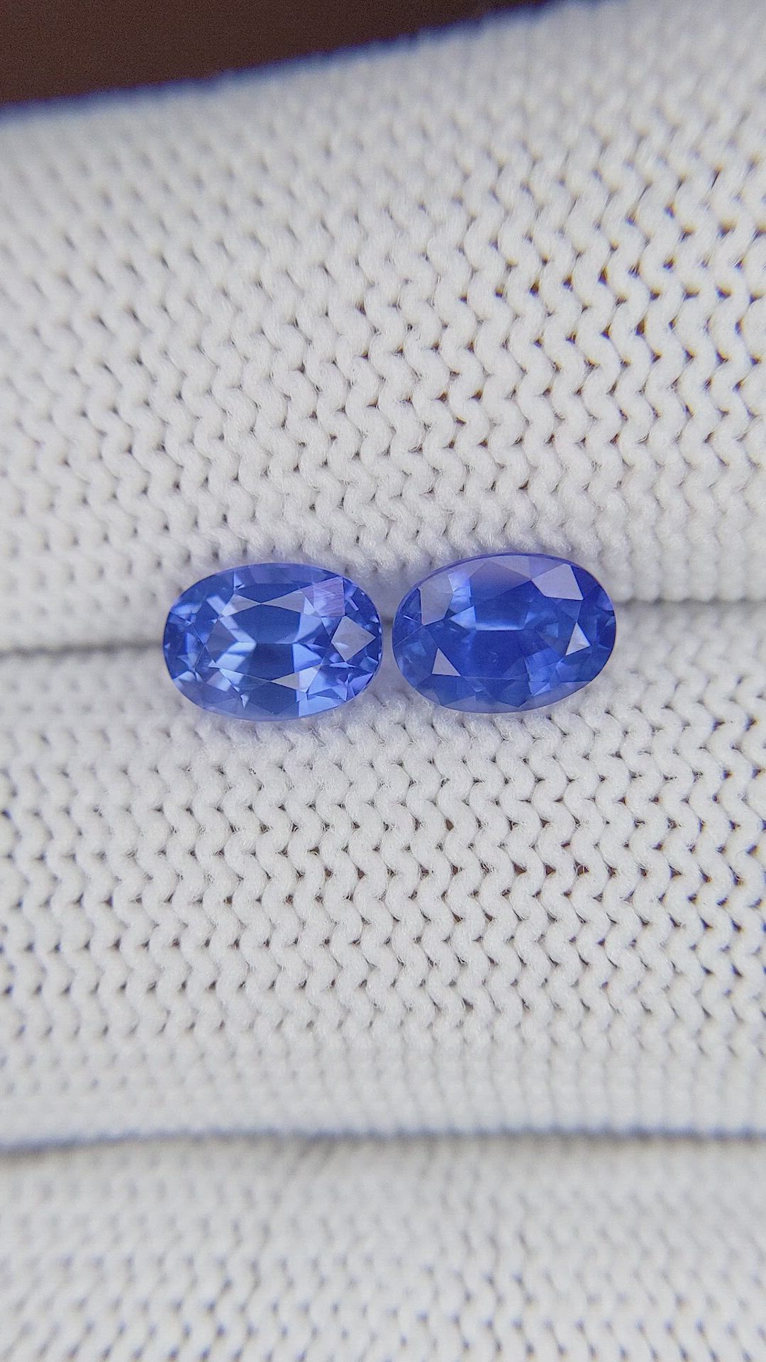 2.32 Ct.Tw.Total Carat Weight Blue Sapphire Pair from Ceylon (Sri Lanka) Size Video
