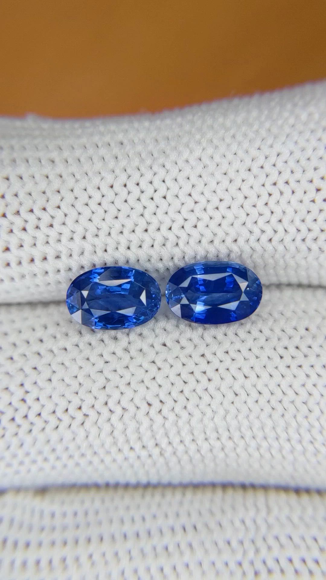 2.78 Ct.Tw.Total Carat Weight Blue Sapphire Pair from Ceylon (Sri Lanka) Size Video